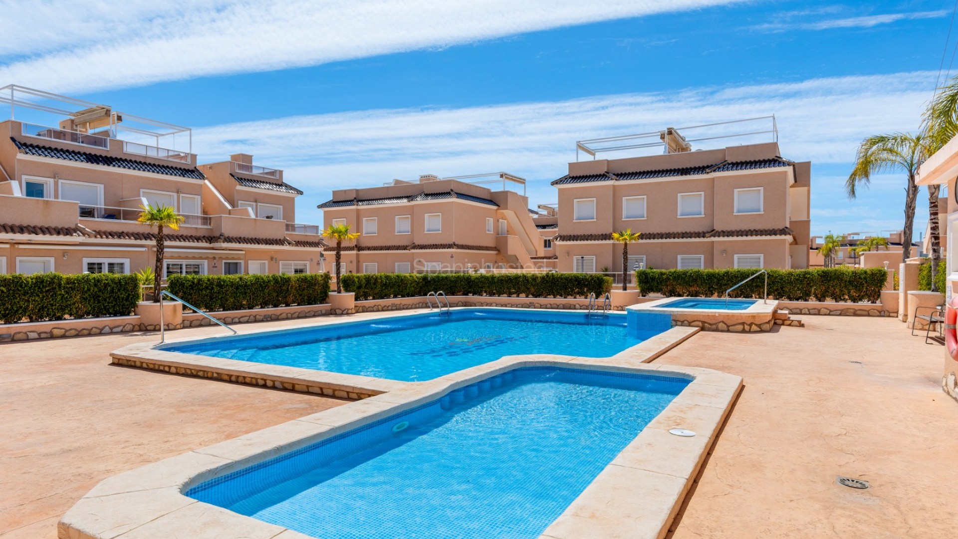 Resale - Townhouse -
Lomas de Cabo Roig