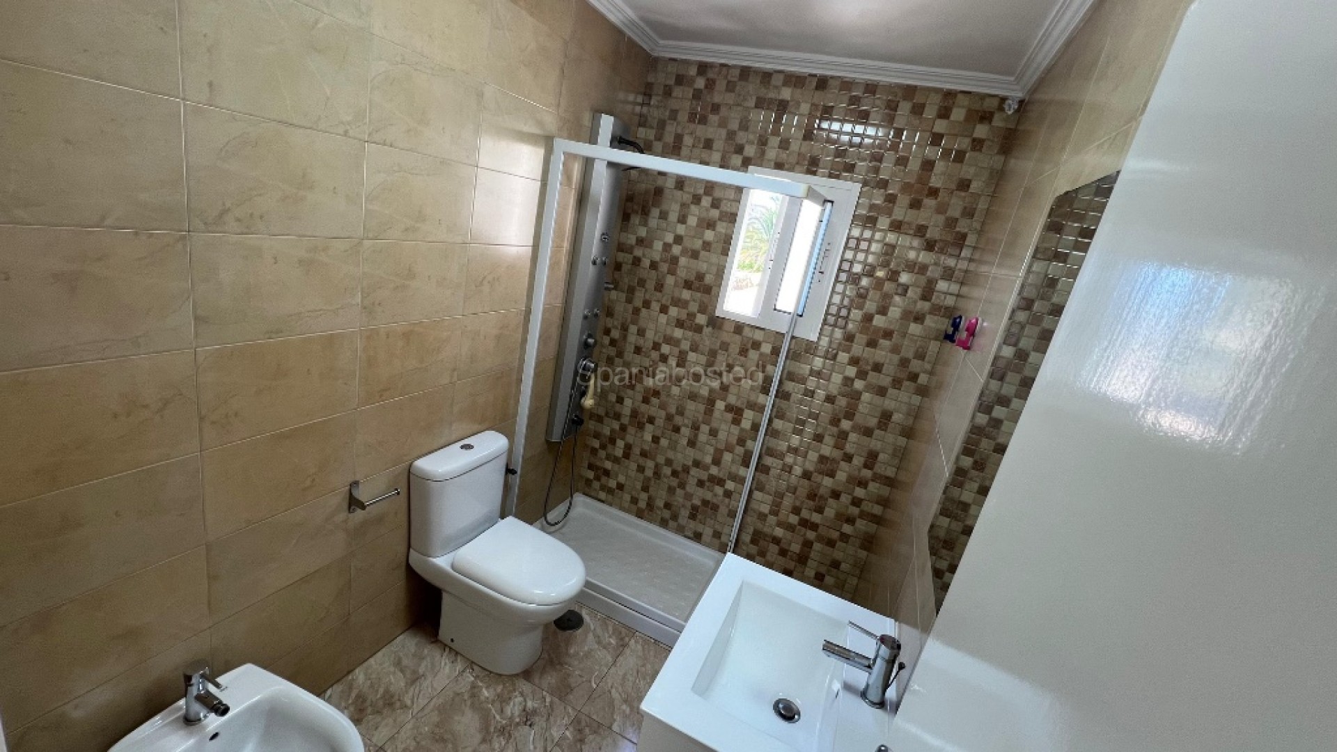 Resale - Townhouse -
Los Altos