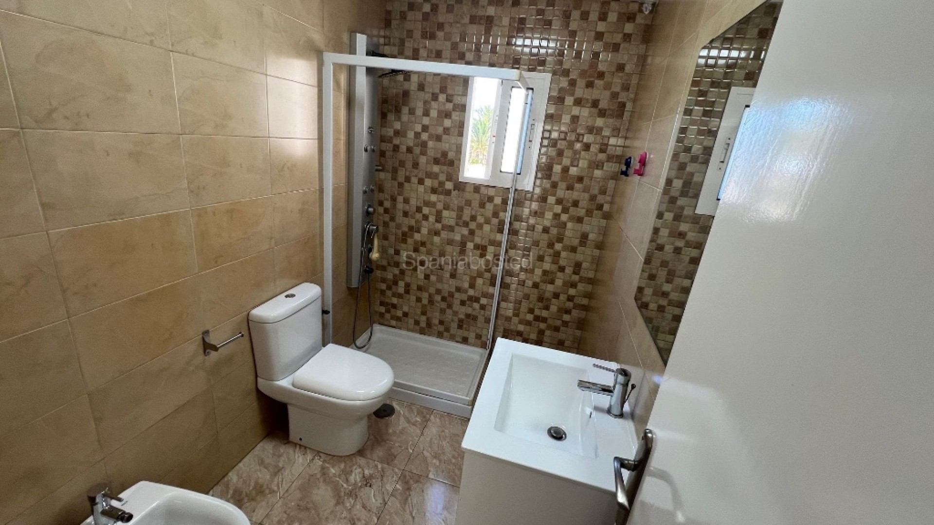 Resale - Townhouse -
Los Altos