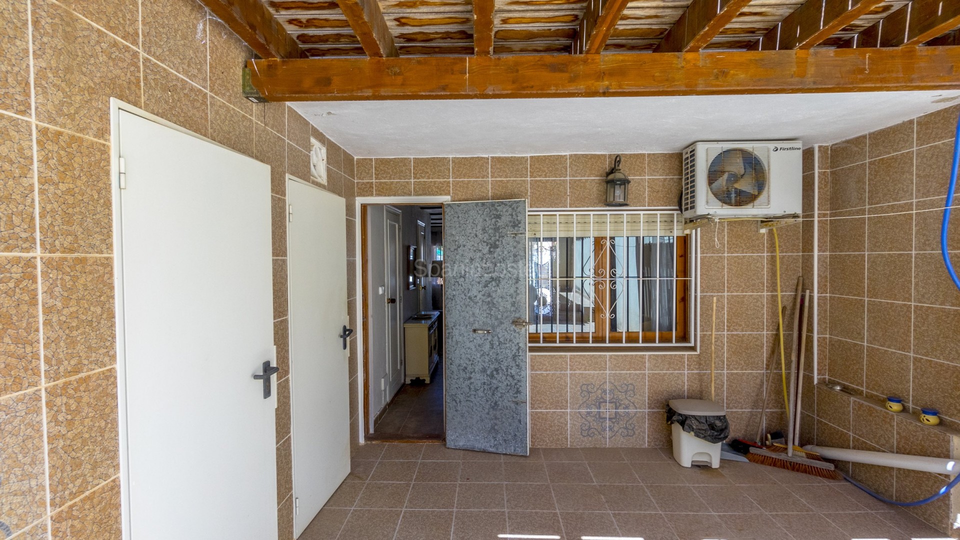 Resale - Townhouse -
Los Balcones - Los Altos del Edén - Los Balcones