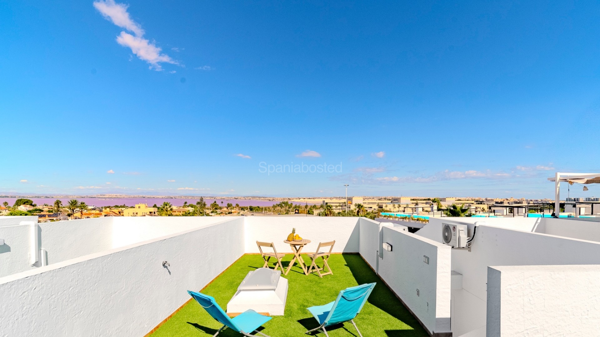 Resale - Townhouse -
Los Balcones