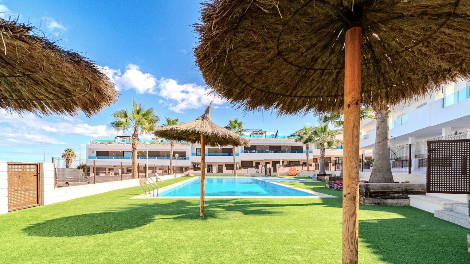 Resale - Townhouse -
Los Balcones