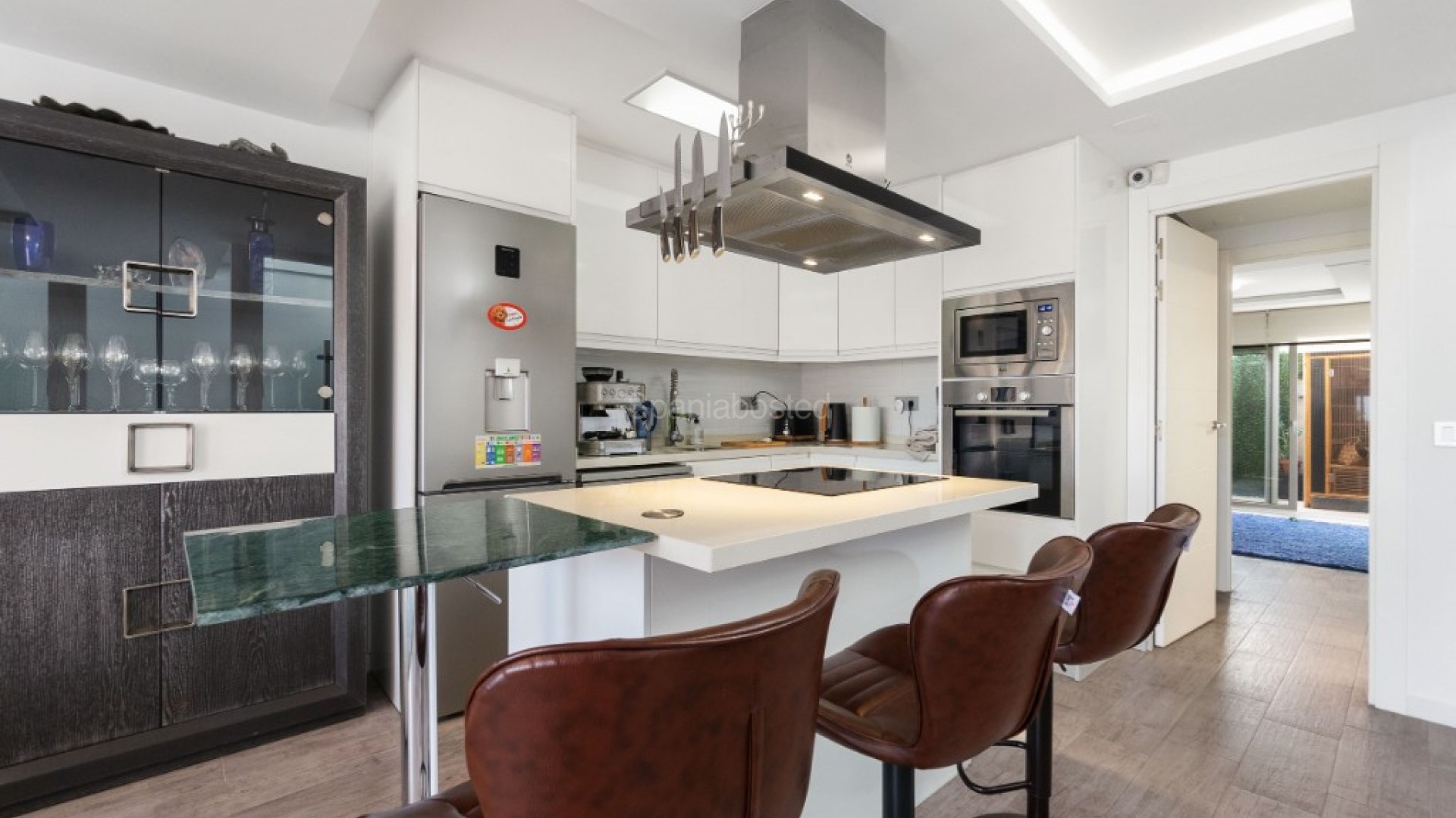 Resale - Townhouse -
Los Balcones