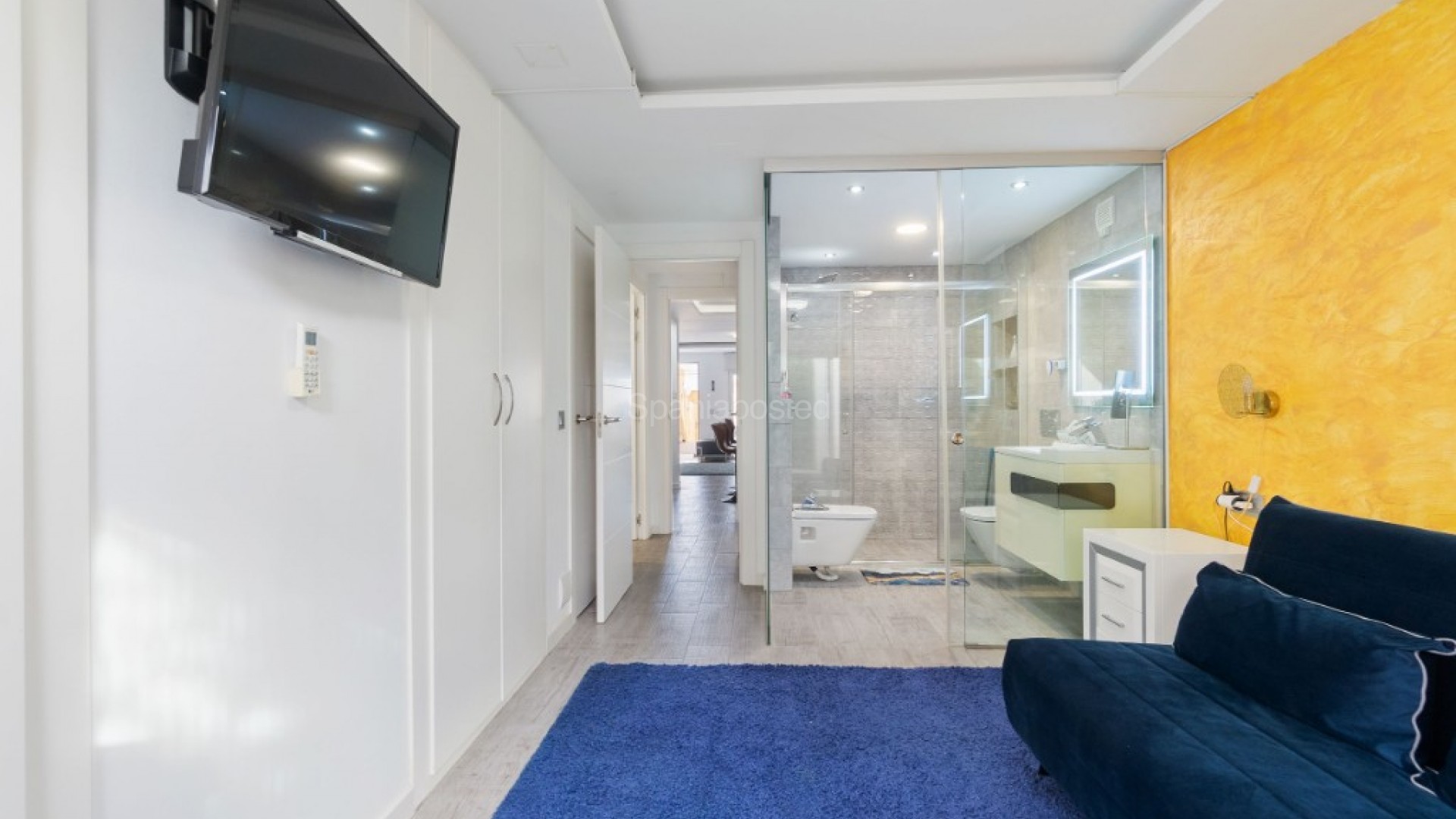 Resale - Townhouse -
Los Balcones