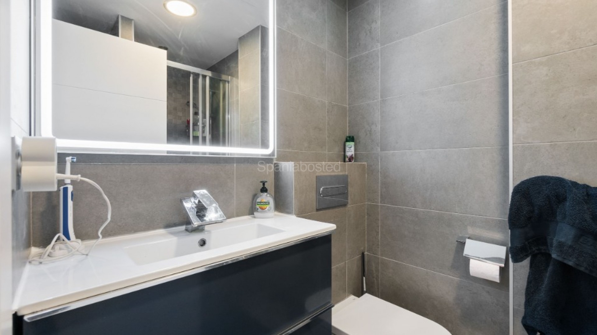 Resale - Townhouse -
Los Balcones