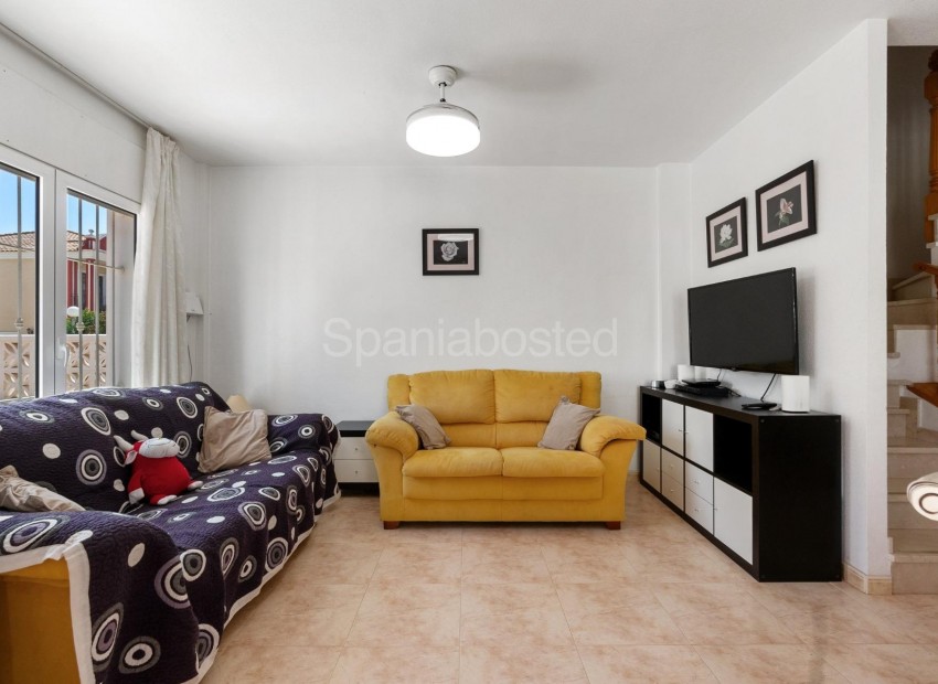 Resale - Townhouse -
Orihuela Costa - Campoamor