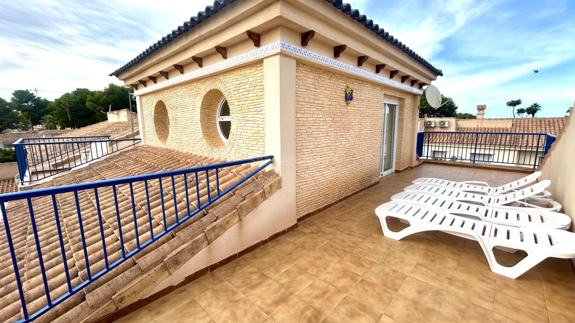 Resale - Townhouse -
Orihuela Costa - Campoamor