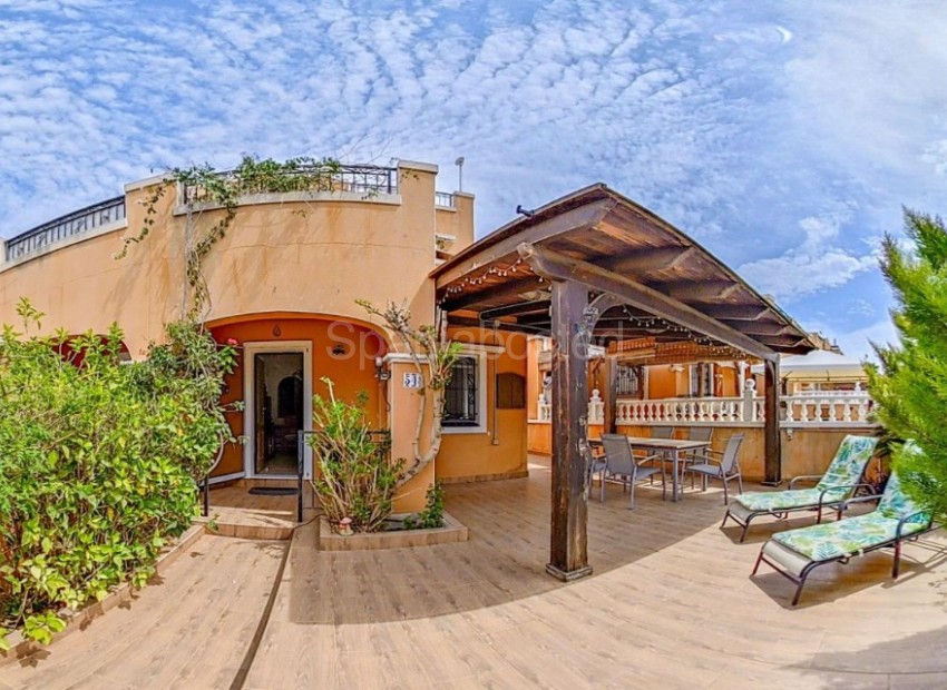 Resale - Townhouse -
Orihuela Costa - Los Altos