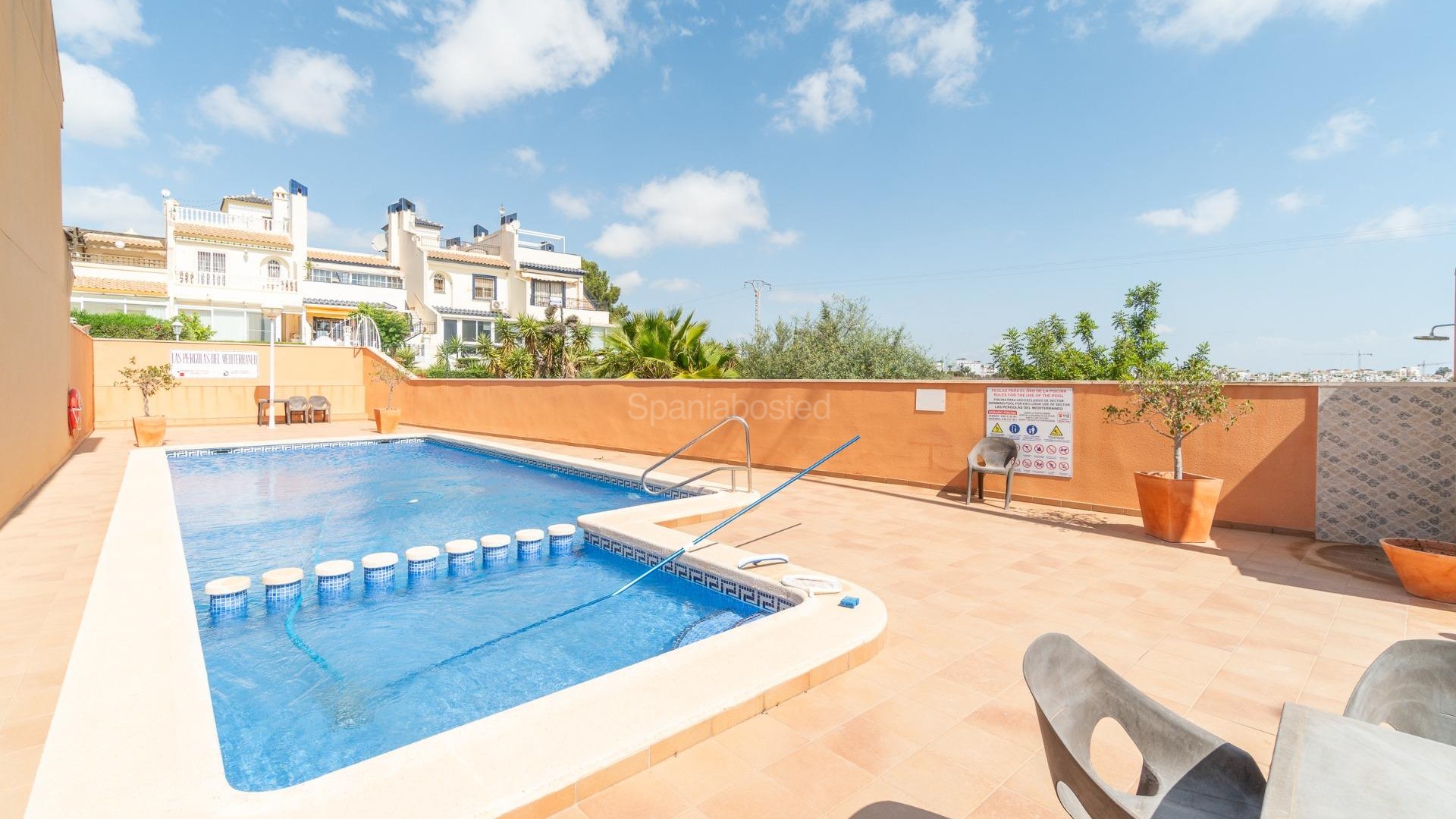 Resale - Townhouse -
Orihuela Costa - Los Dolses