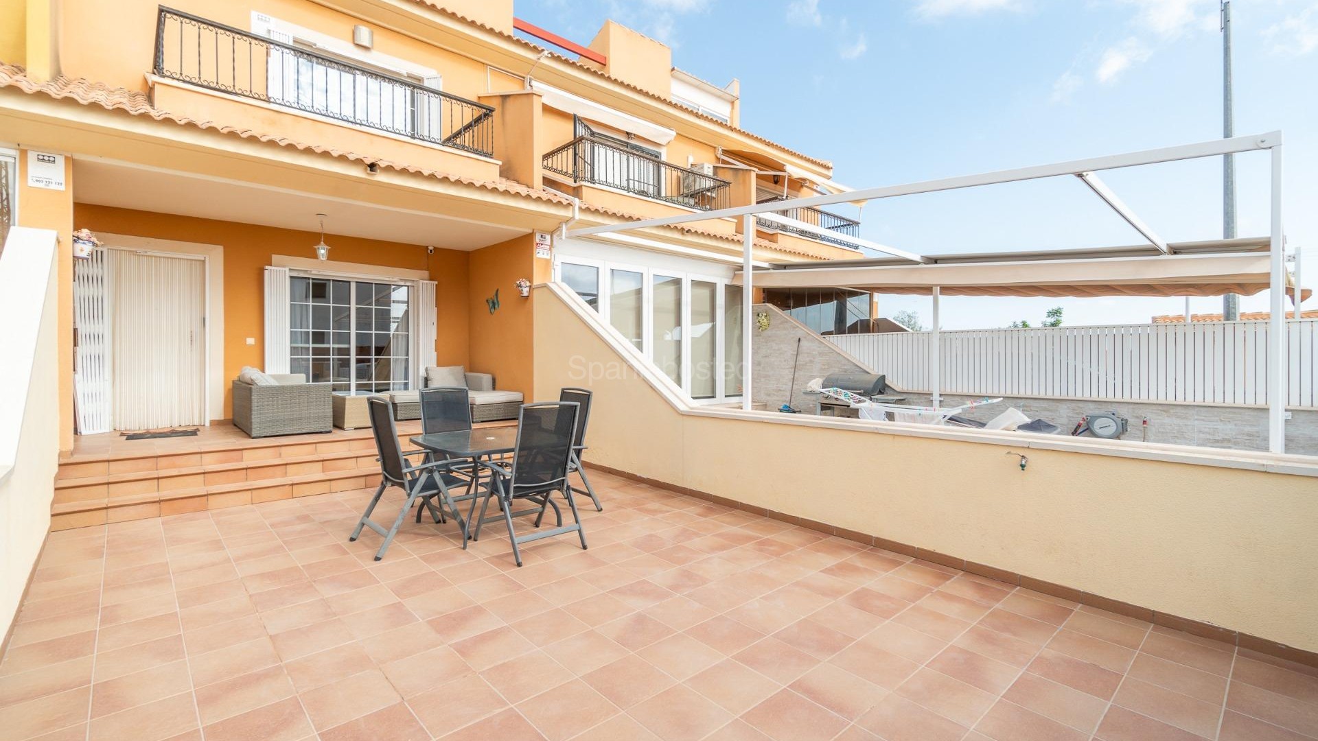 Resale - Townhouse -
Orihuela Costa - Los Dolses