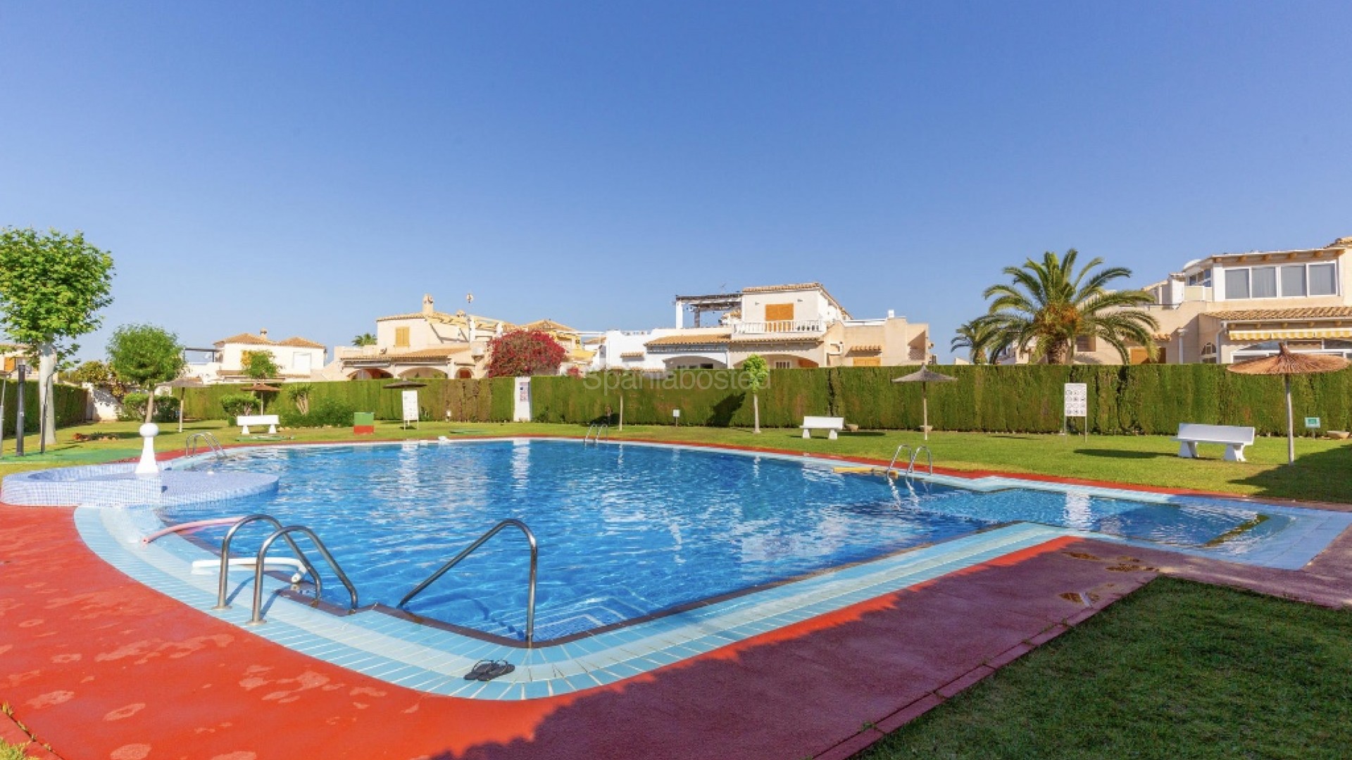 Resale - Townhouse -
Orihuela Costa - Playa Flamenca