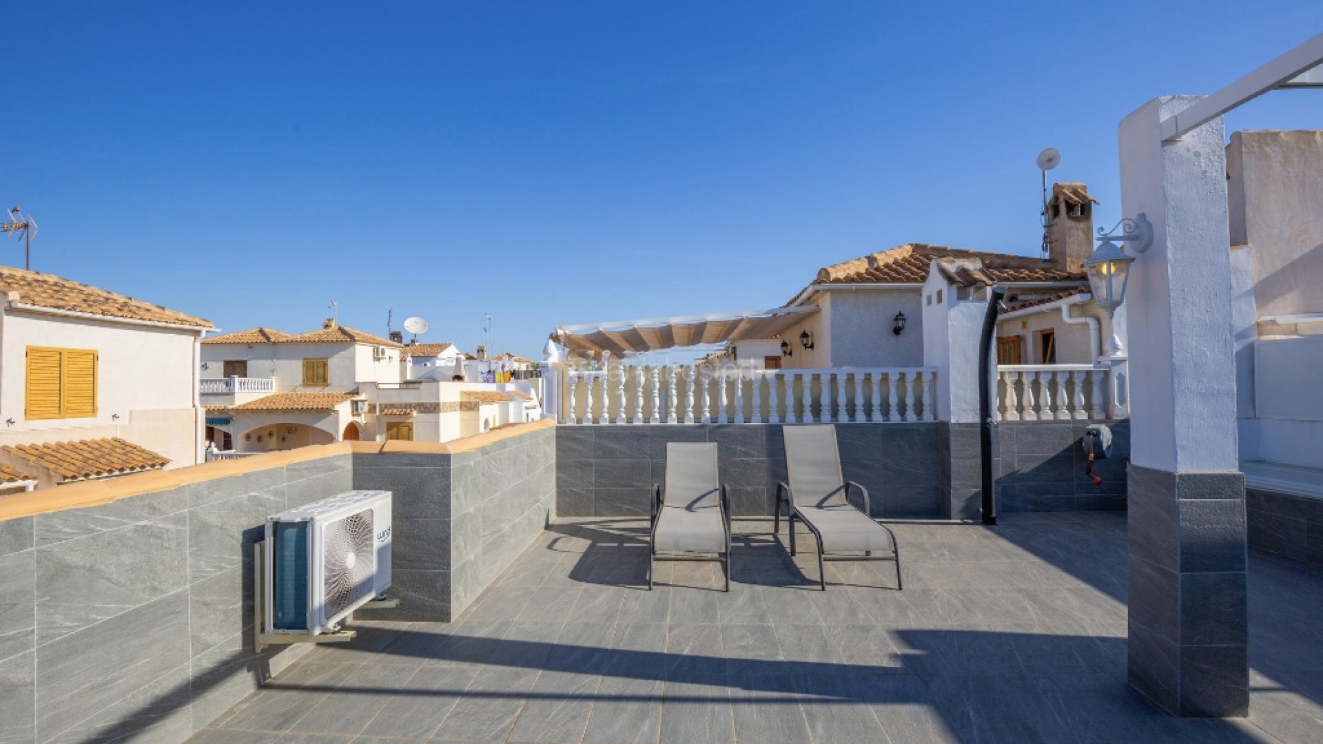 Resale - Townhouse -
Orihuela Costa - Playa Flamenca