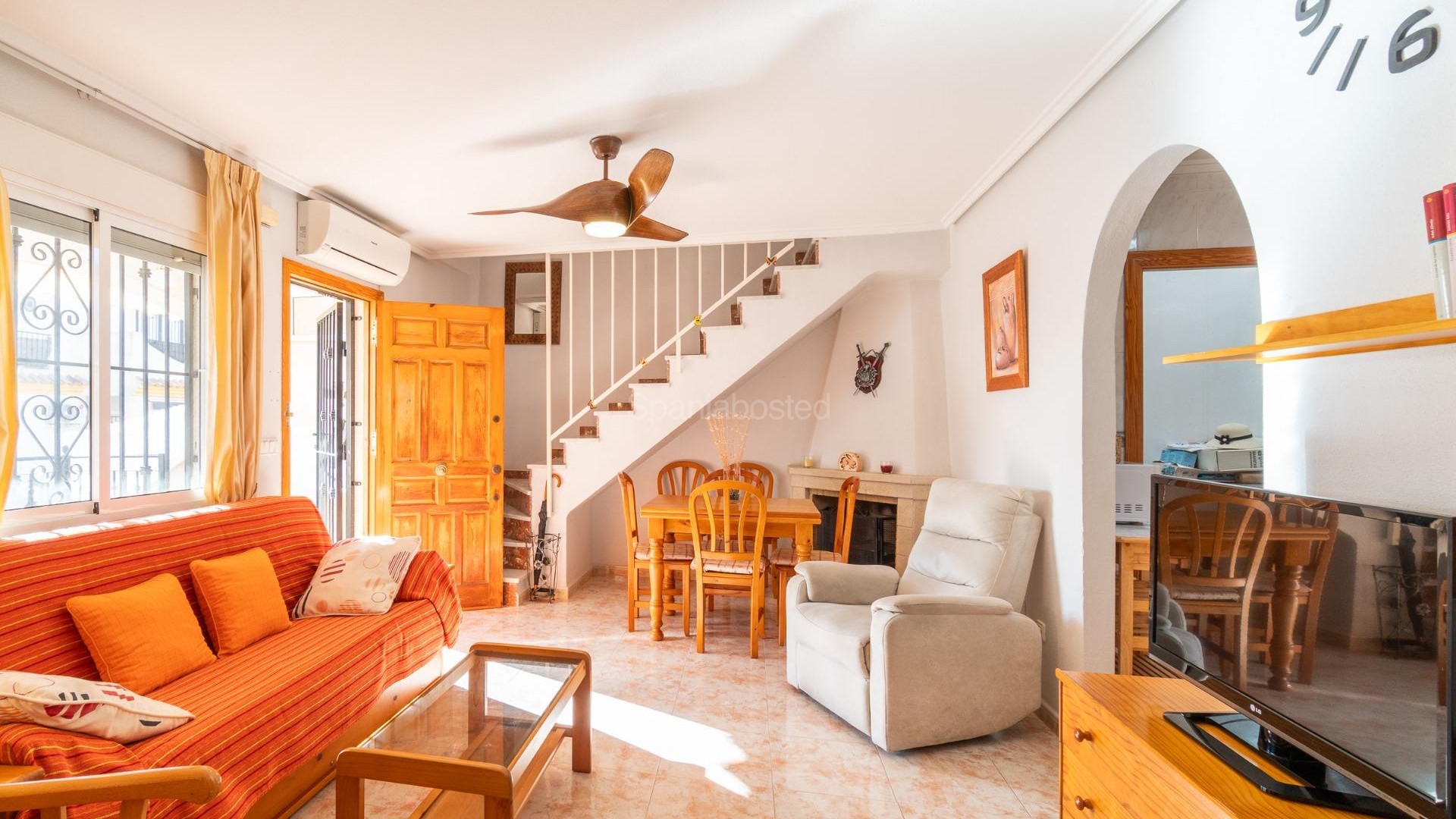 Resale - Townhouse -
Orihuela Costa - Playa Flamenca