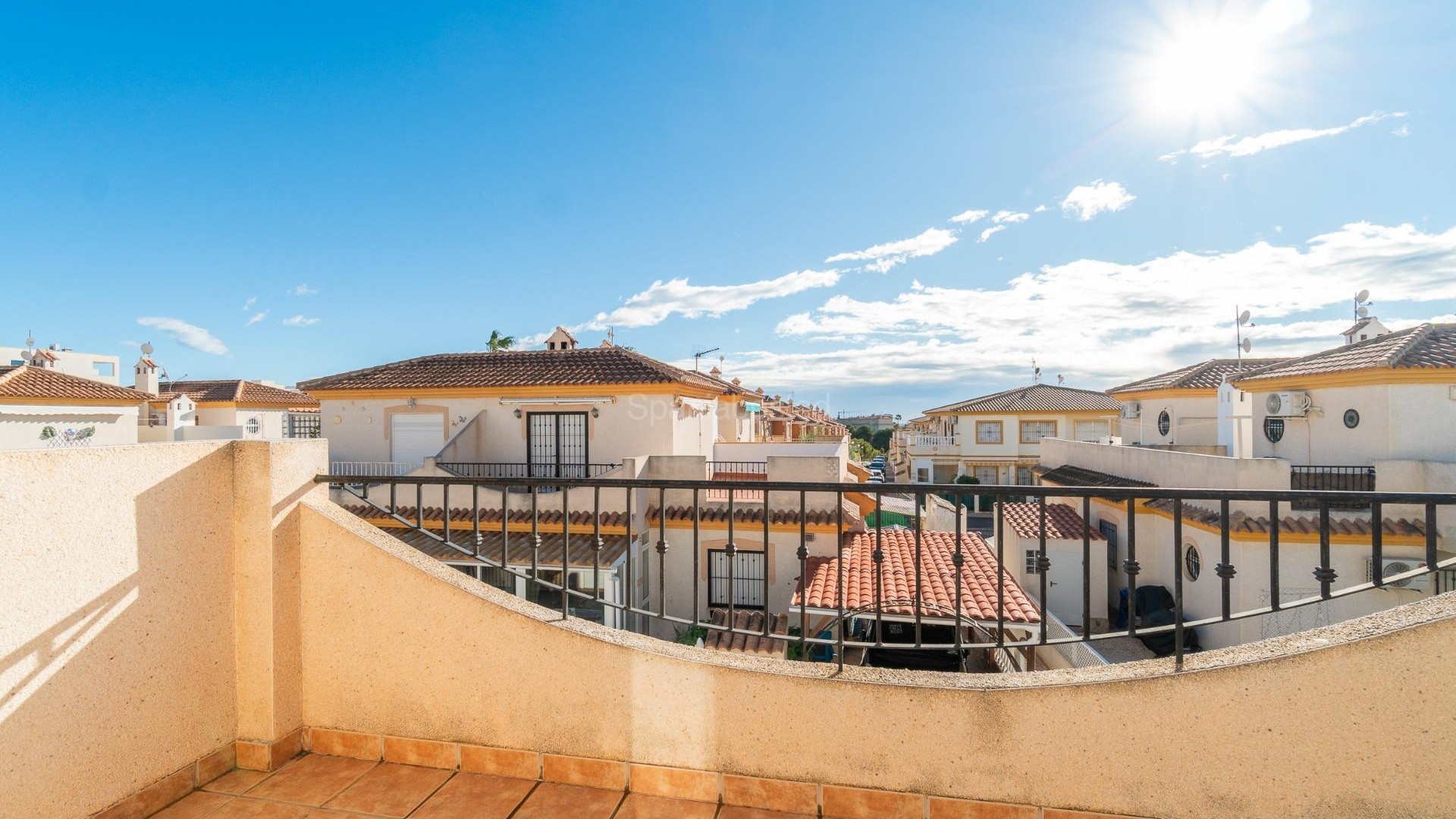Resale - Townhouse -
Orihuela Costa - Playa Flamenca