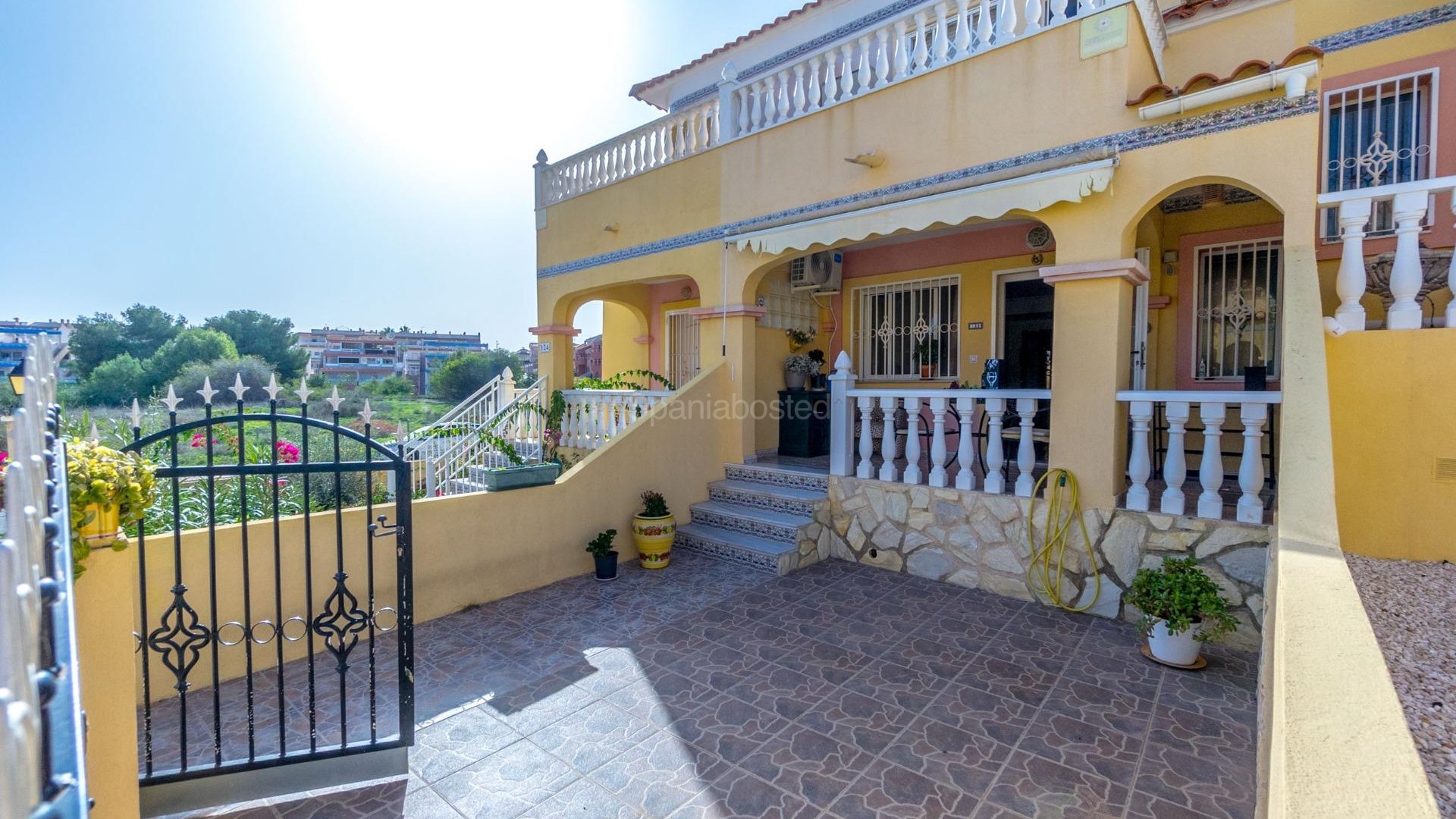 Resale - Townhouse -
Orihuela Costa - Villamartin