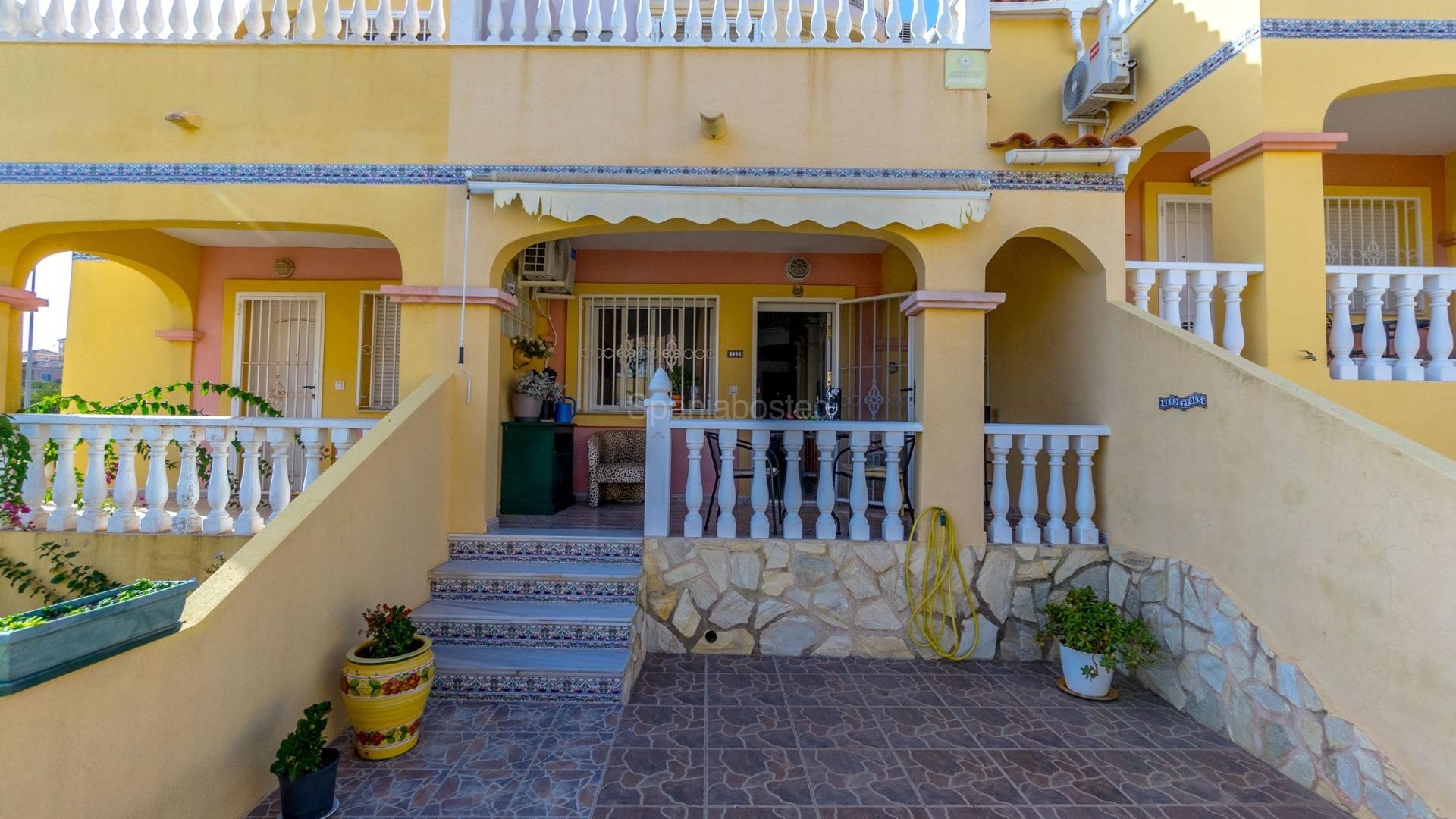 Resale - Townhouse -
Orihuela Costa - Villamartin