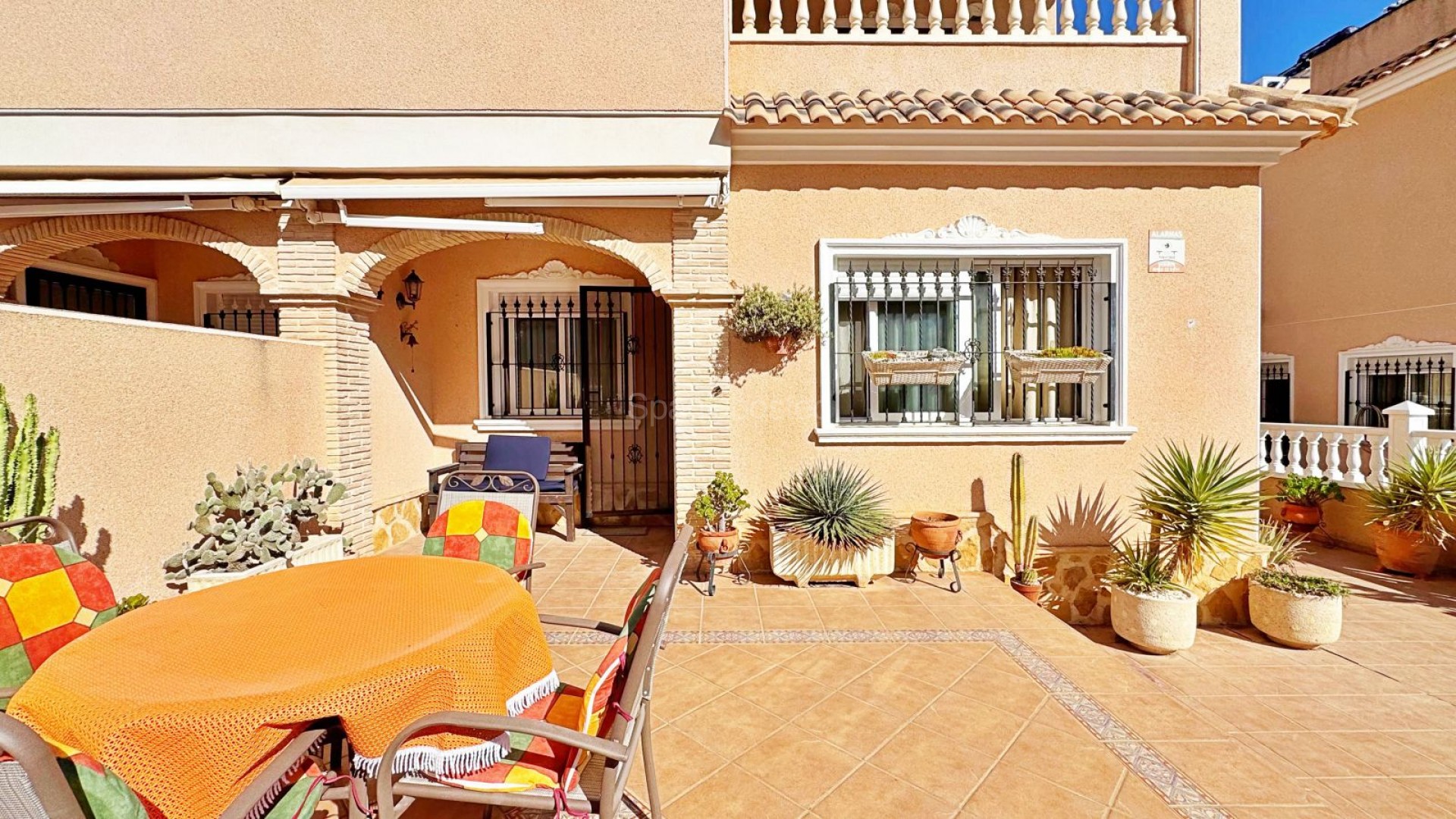 Resale - Townhouse -
Orihuela Costa - Villamartin