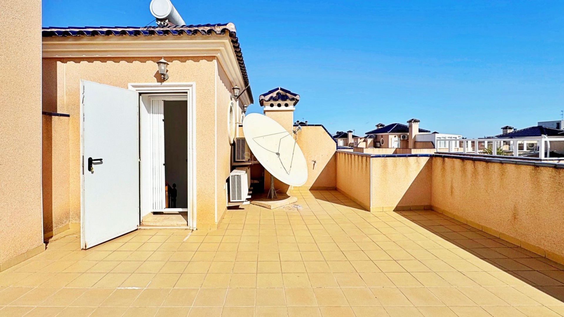 Resale - Townhouse -
Orihuela Costa - Villamartin