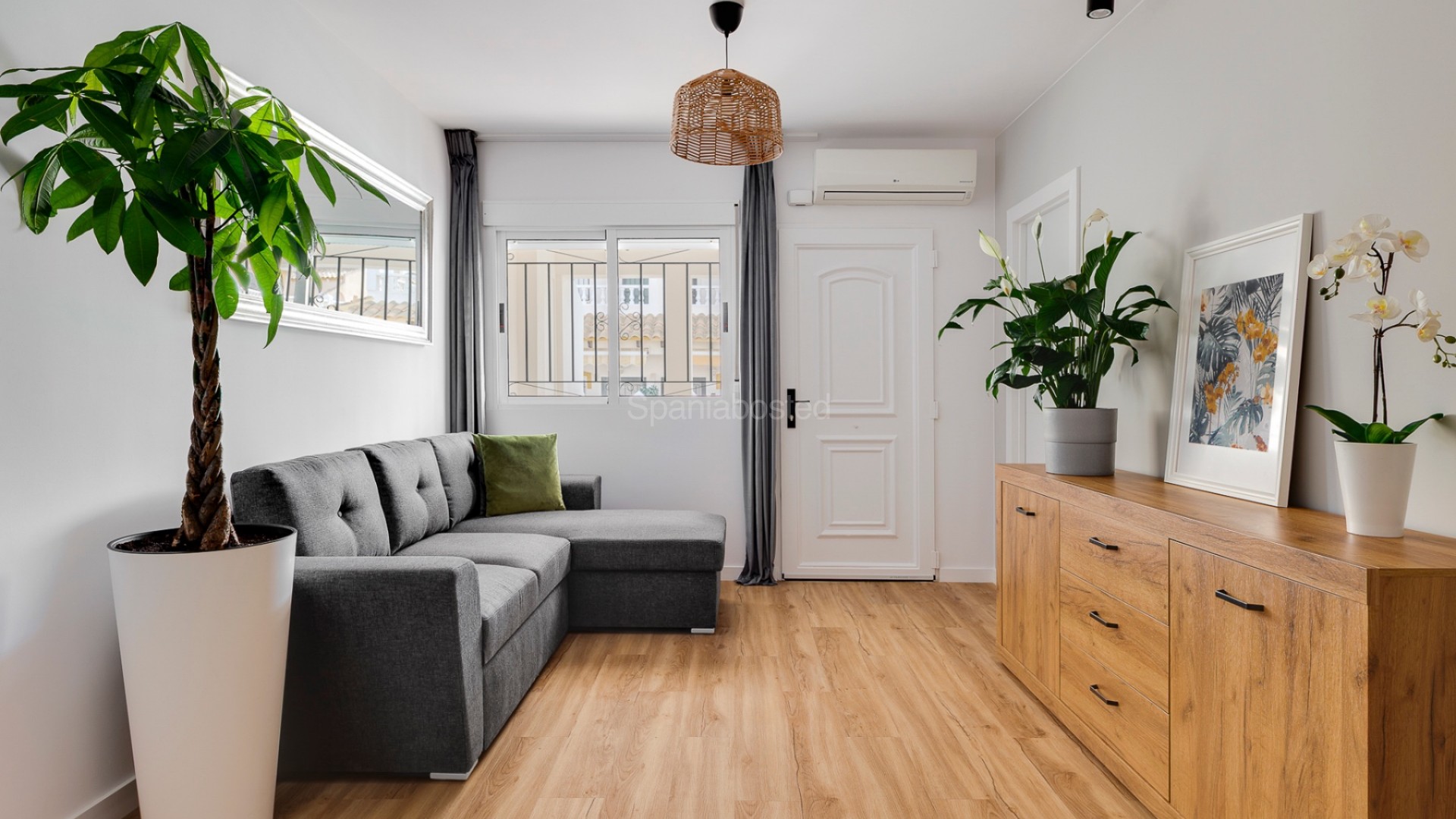Resale - Townhouse -
Orihuela Costa