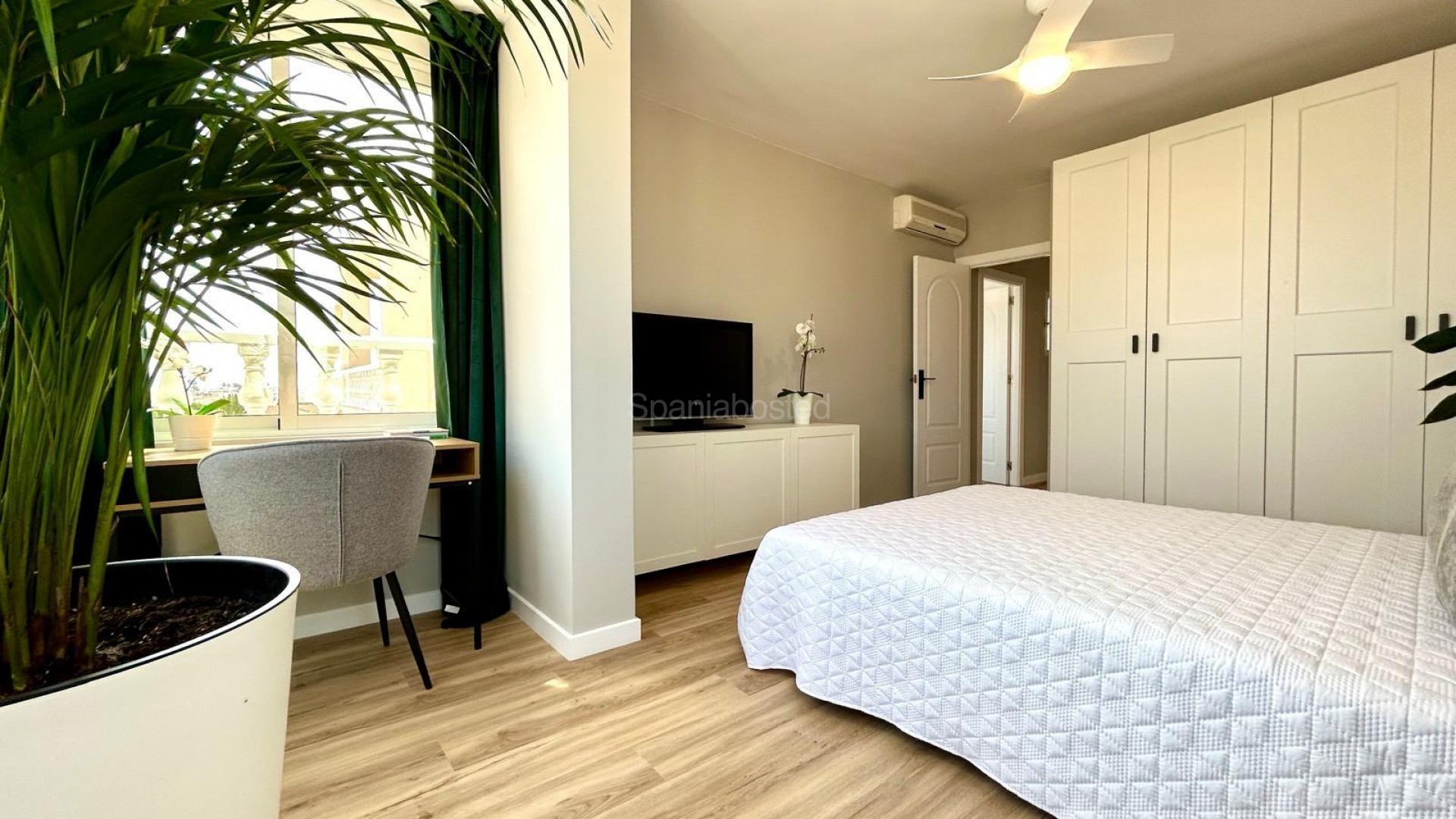 Resale - Townhouse -
Orihuela - Urbanización Perla del Mar