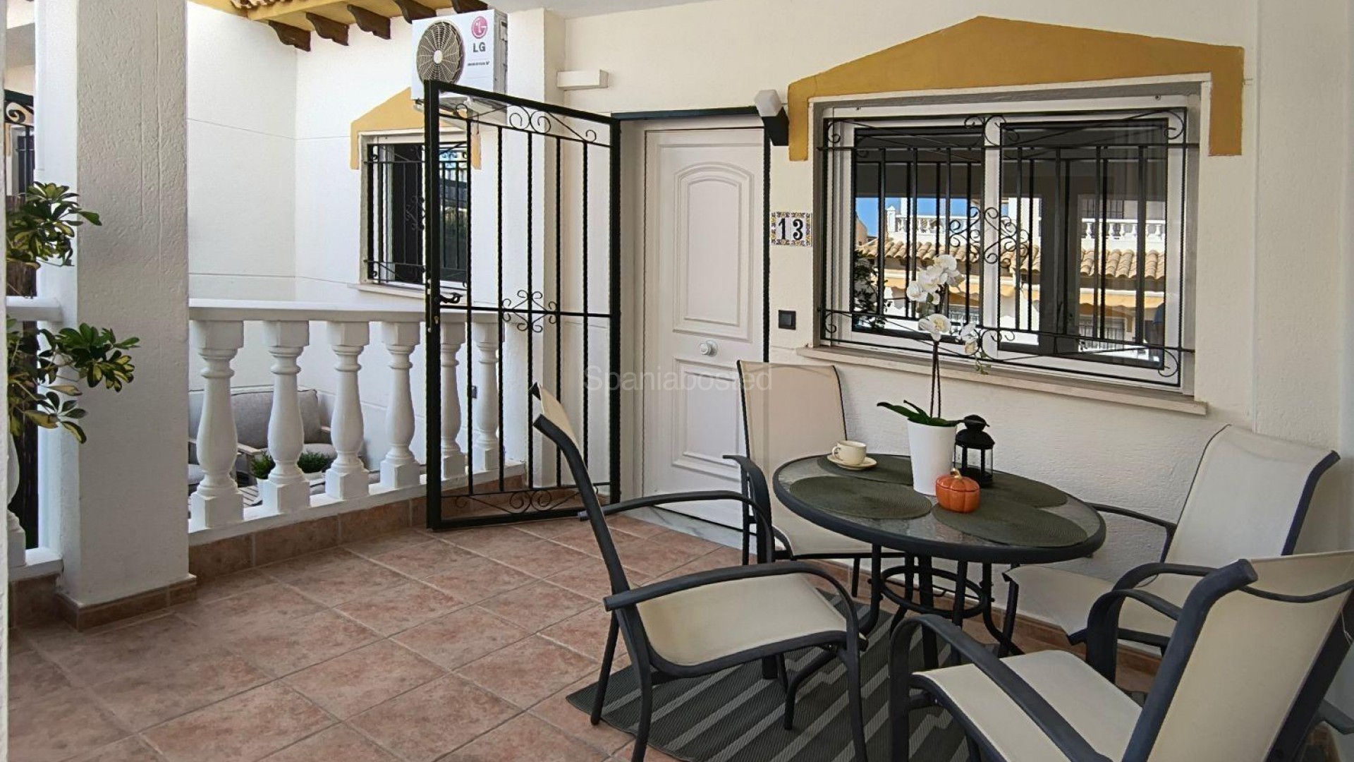 Resale - Townhouse -
Orihuela - Urbanización Perla del Mar
