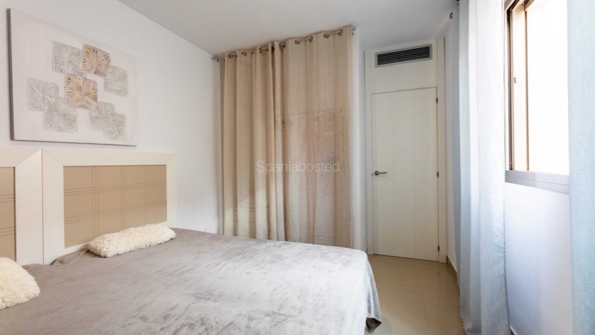 Resale - Townhouse -
Punta Prima