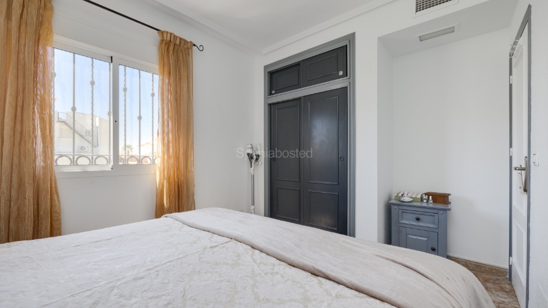 Resale - Townhouse -
Punta Prima