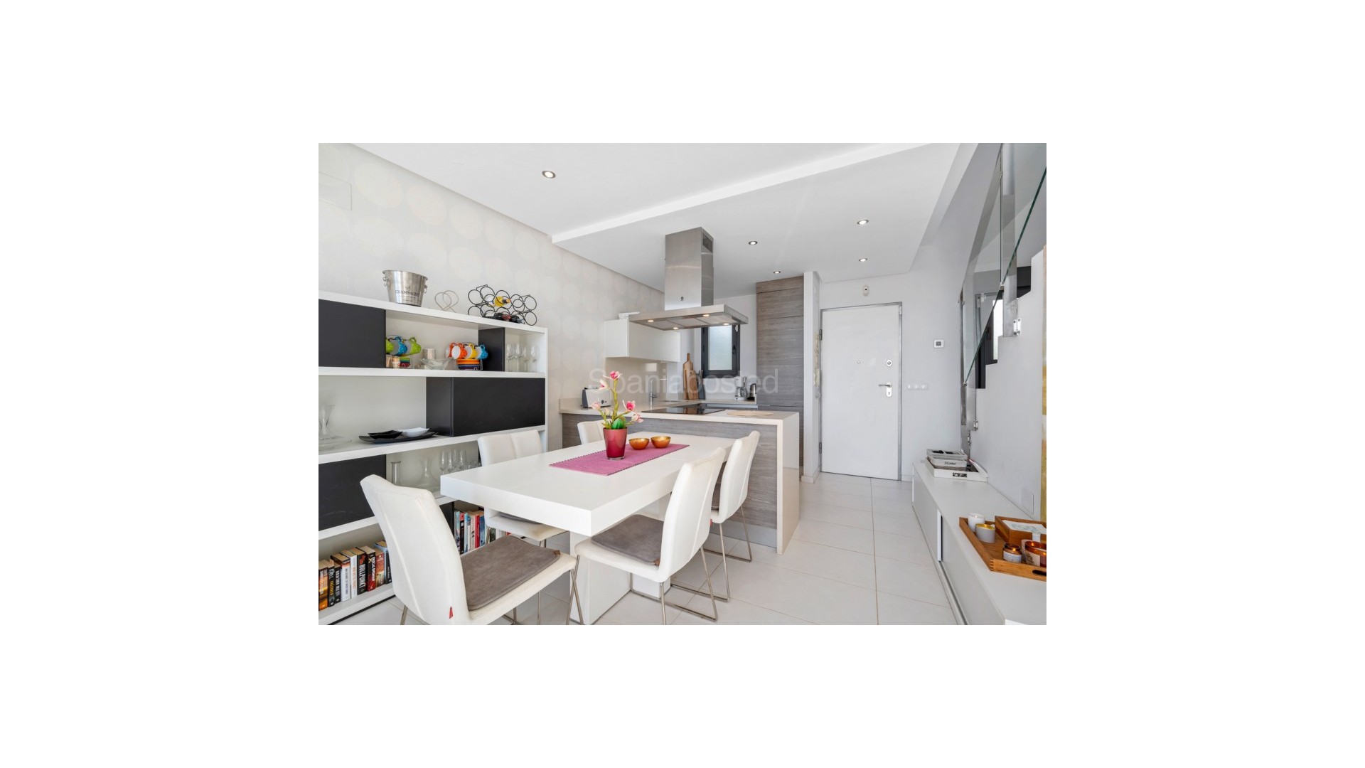 Resale - Townhouse -
Punta Prima