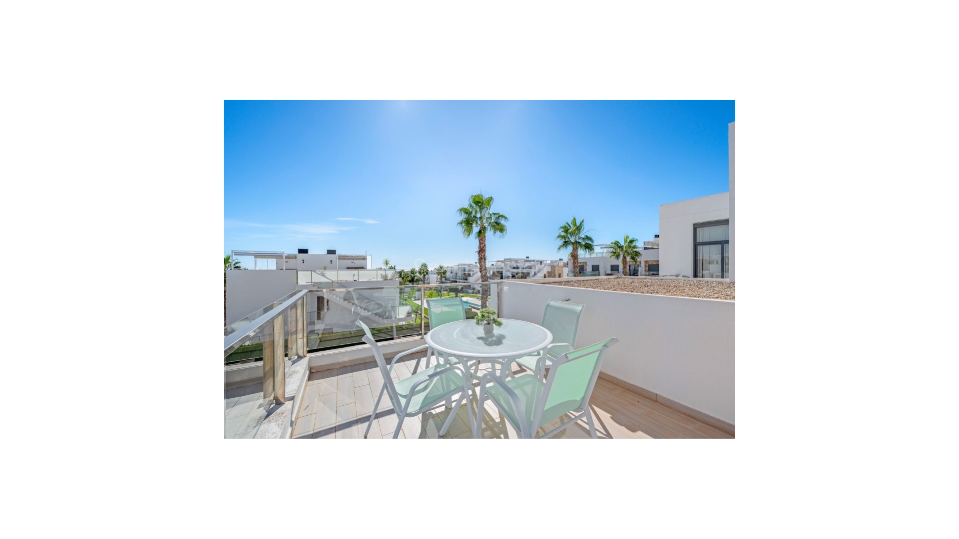 Resale - Townhouse -
Punta Prima