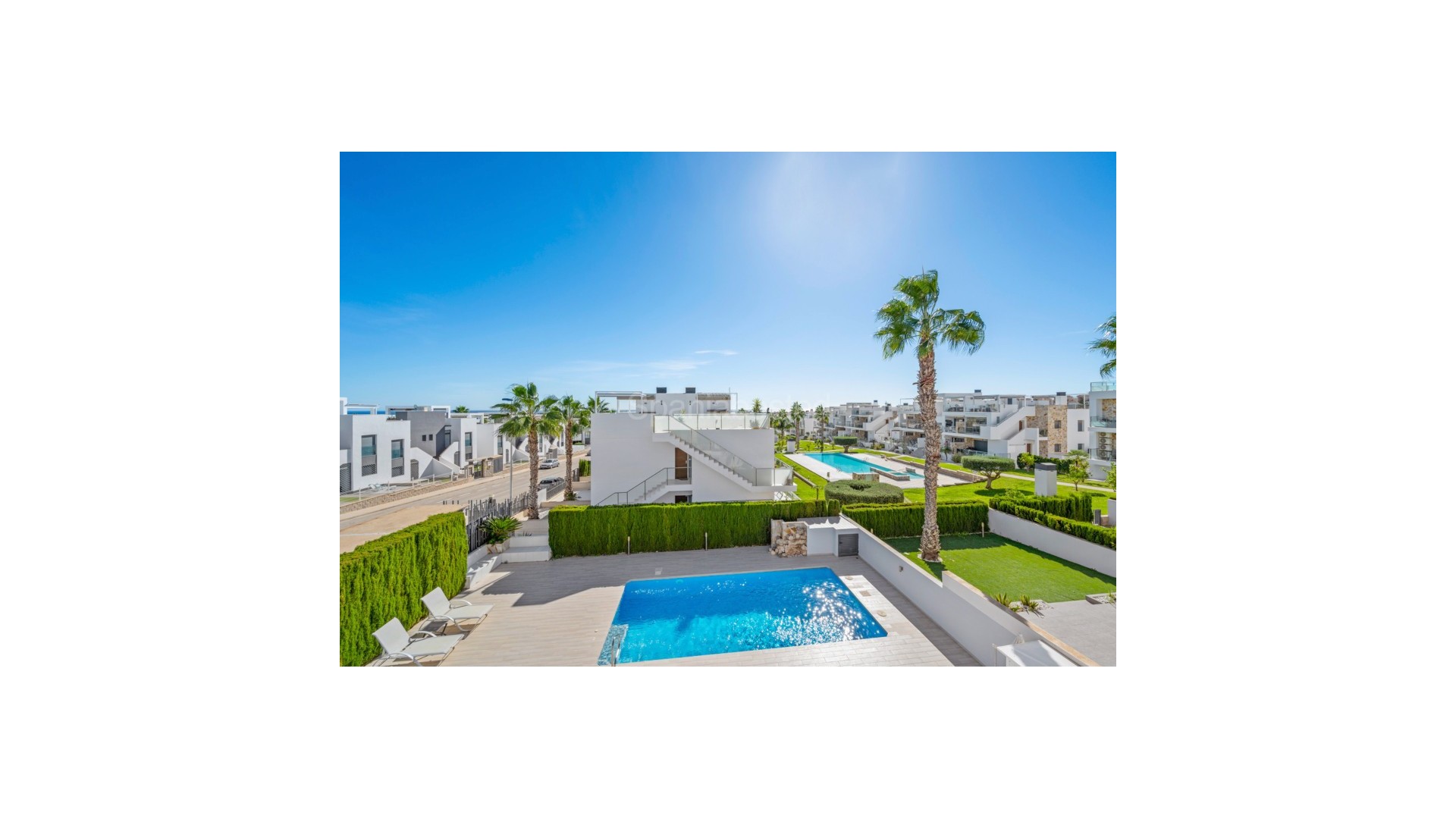 Resale - Townhouse -
Punta Prima