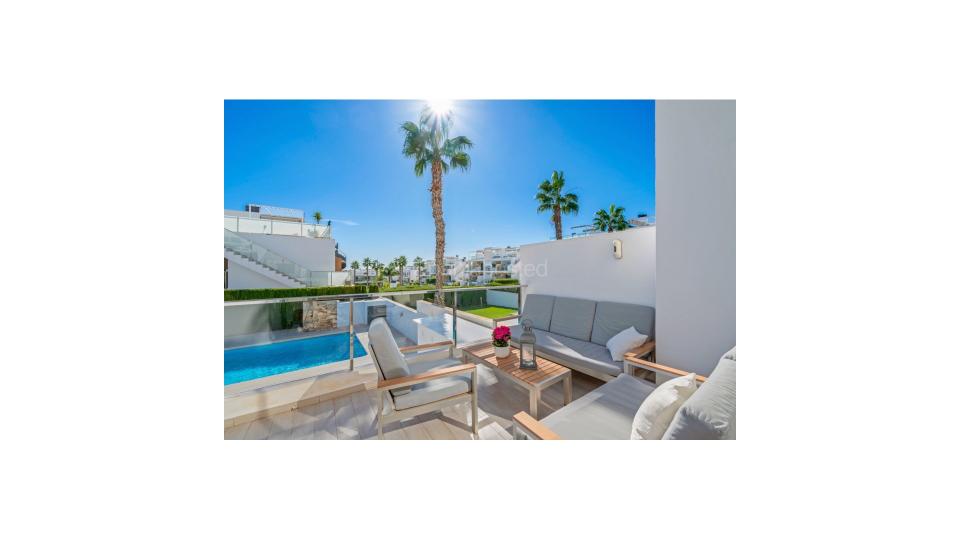 Resale - Townhouse -
Punta Prima