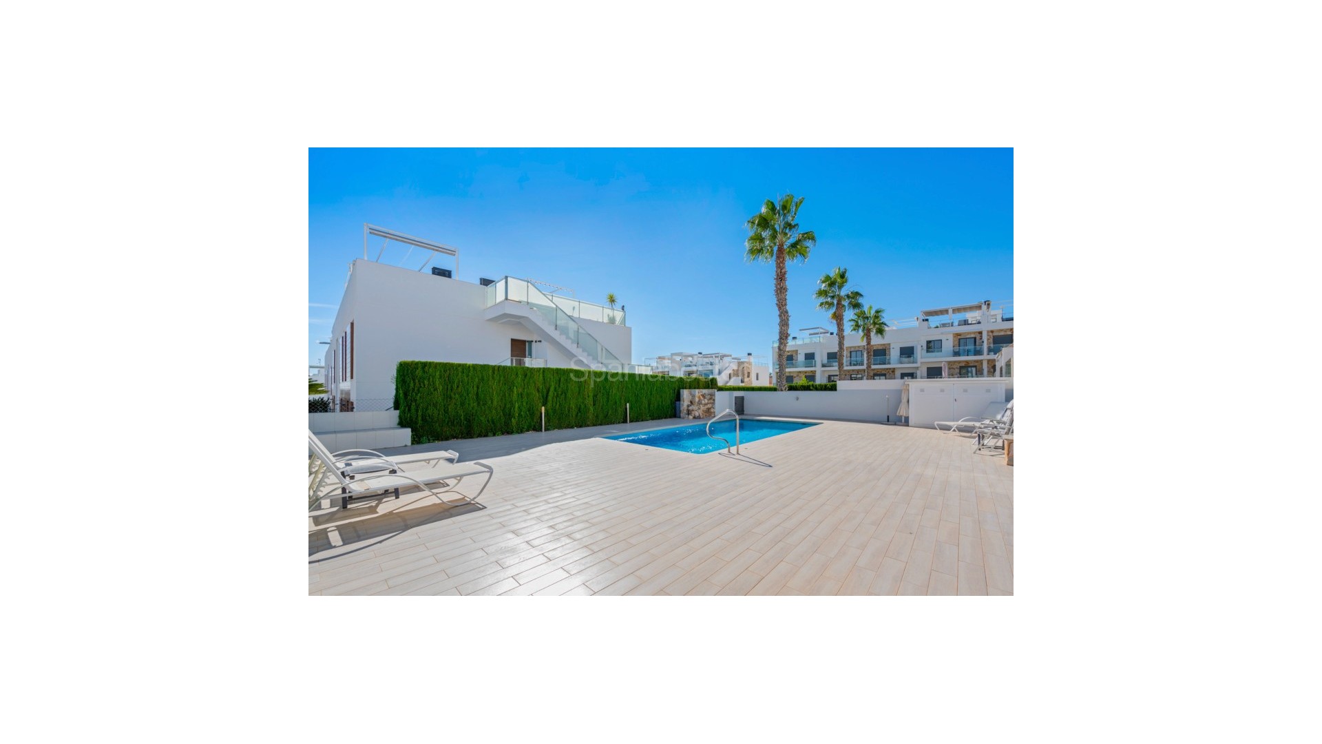 Resale - Townhouse -
Punta Prima