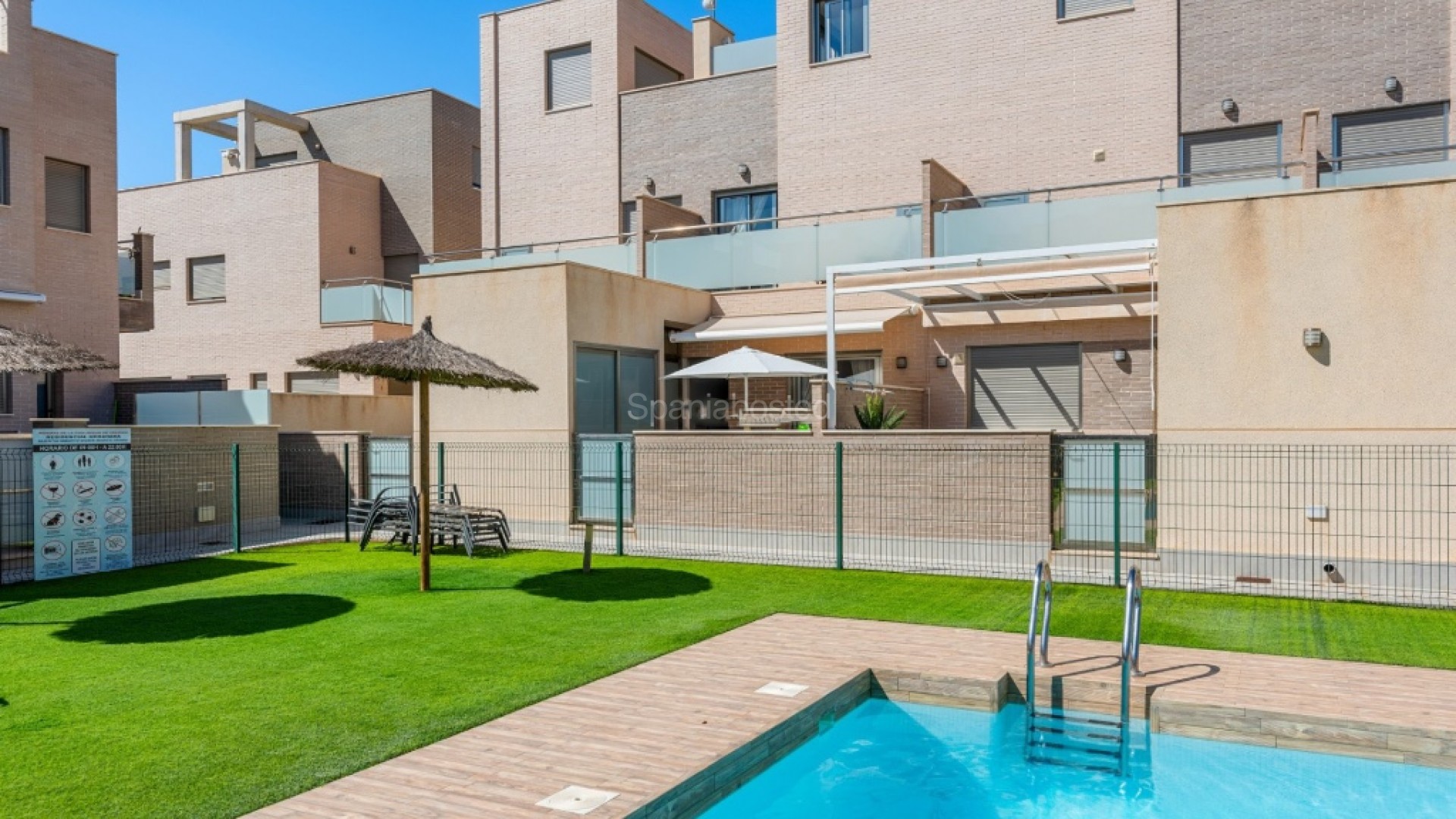Resale - Townhouse -
Torre de la Horadada