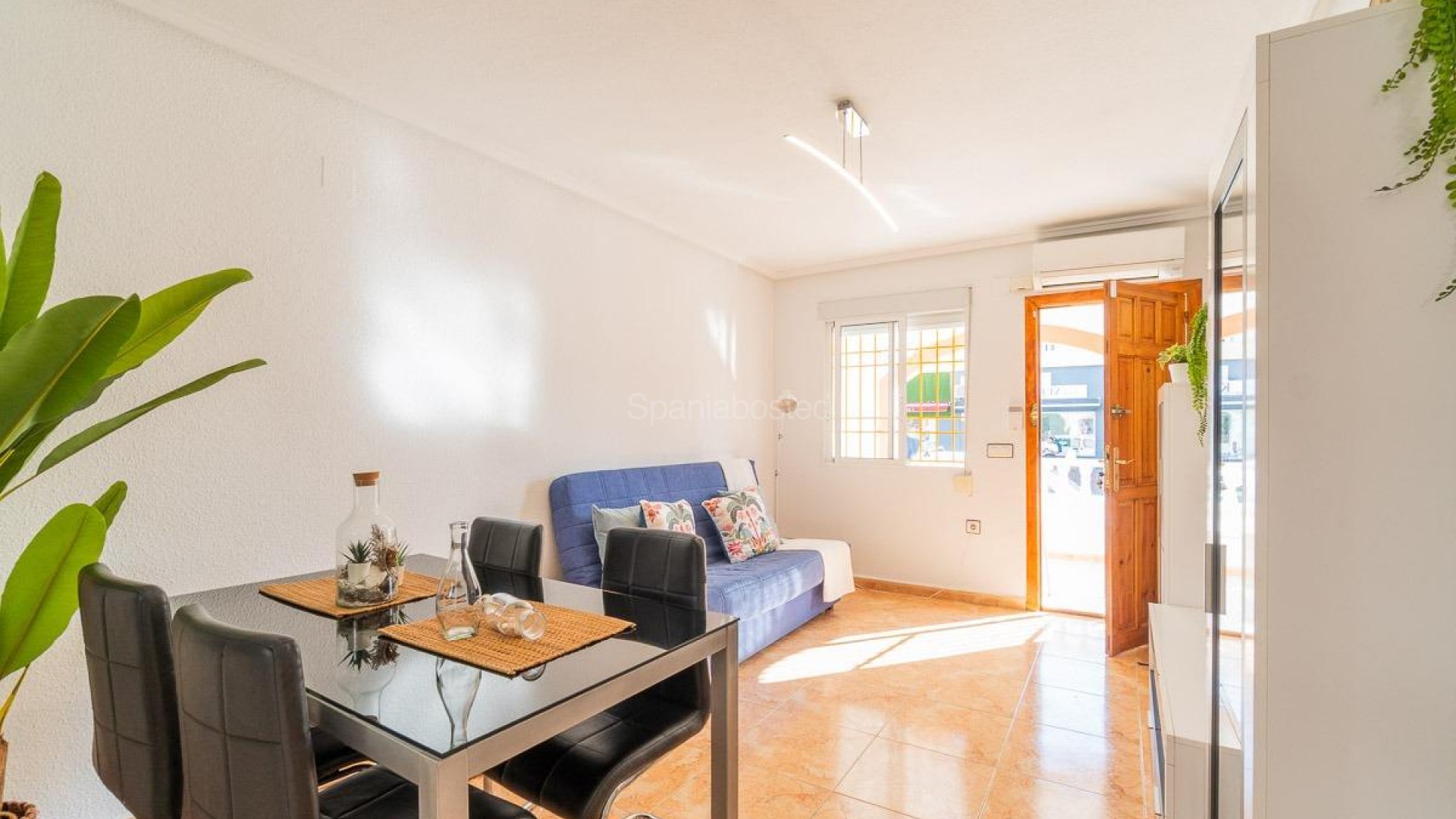 Resale - Townhouse -
Torrevieja - El limonar