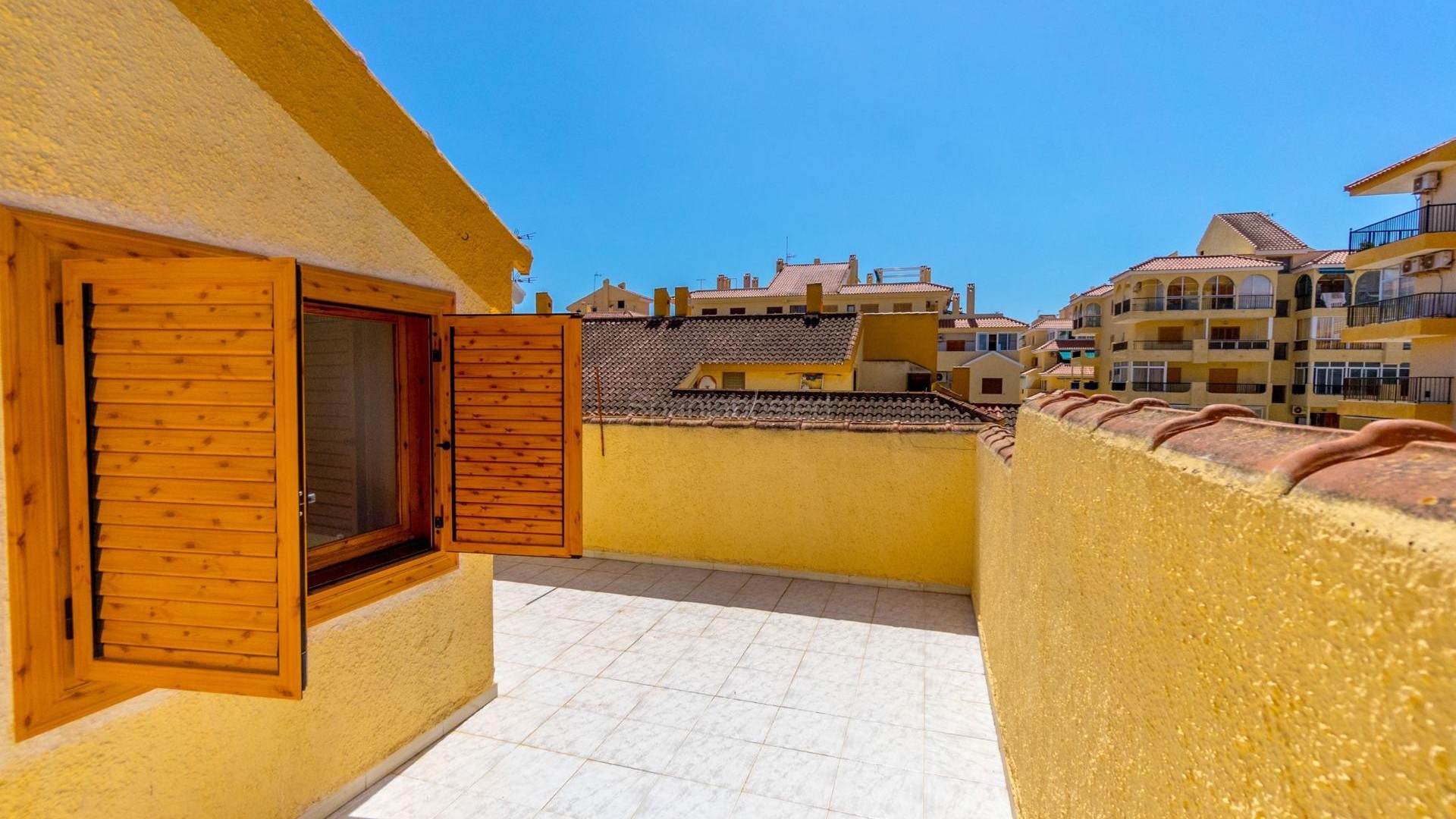 Resale - Townhouse -
Torrevieja - La Mata