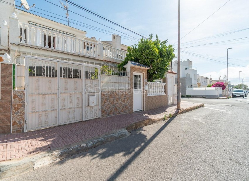 Resale - Townhouse -
Torrevieja - Los Frutales