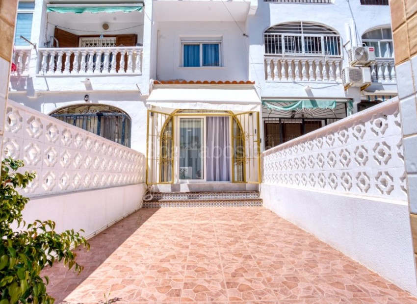 Resale - Townhouse -
Torrevieja