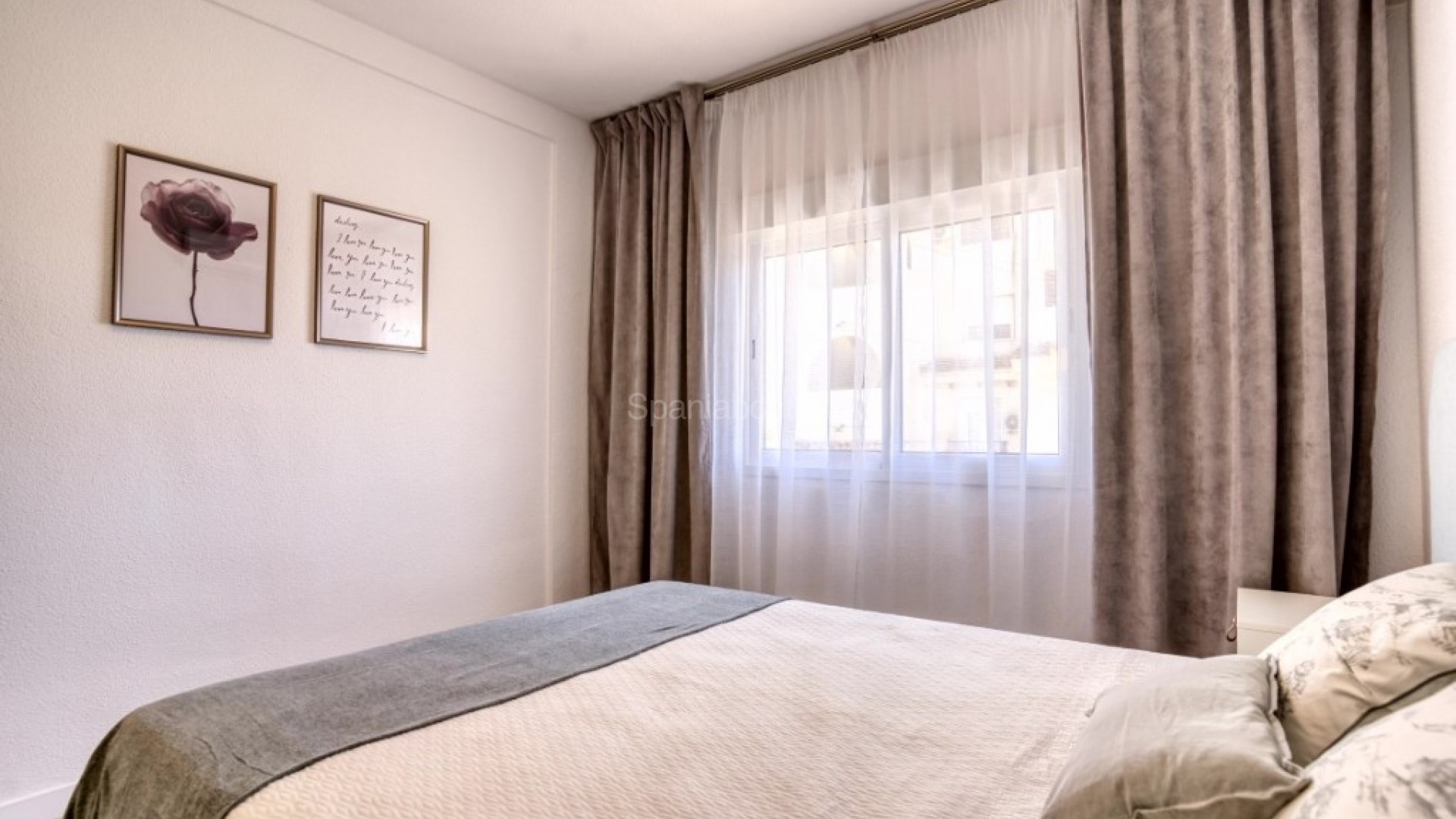 Resale - Townhouse -
Torrevieja