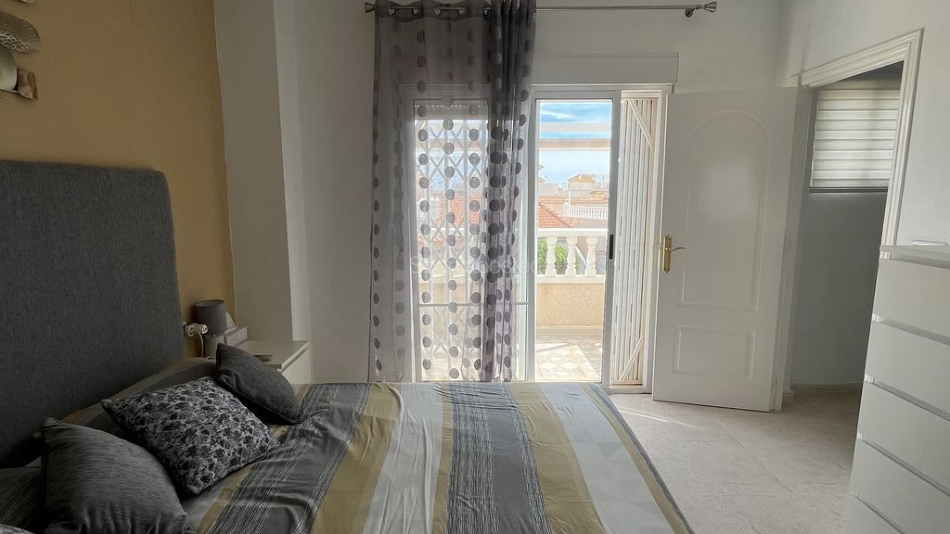 Resale - Vila -
Algorfa - Montemar