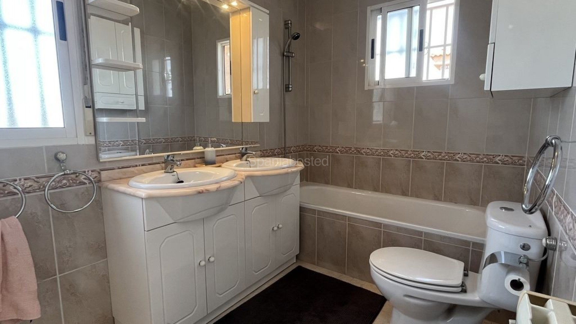 Resale - Vila -
Algorfa - Montemar