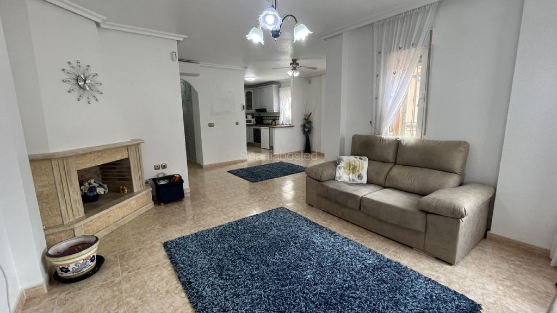 Resale - Vila -
Almoradí