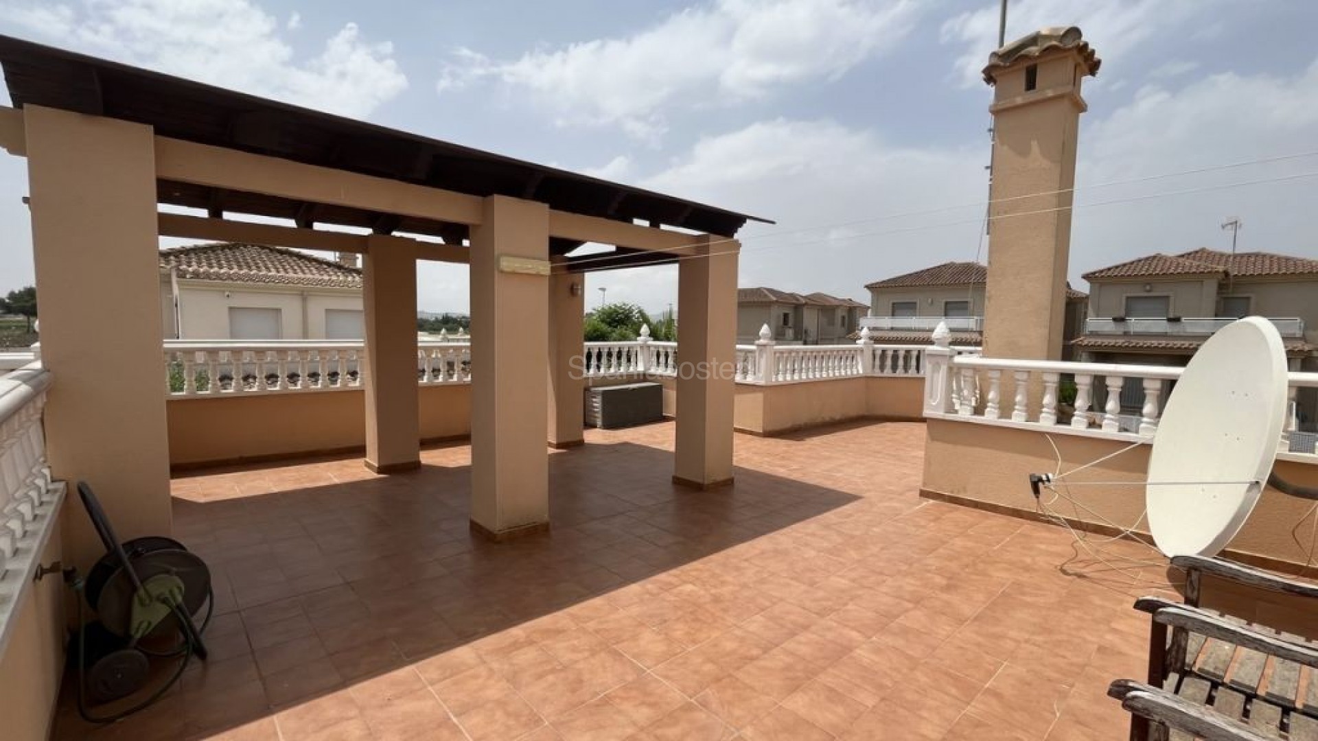 Resale - Vila -
Almoradí