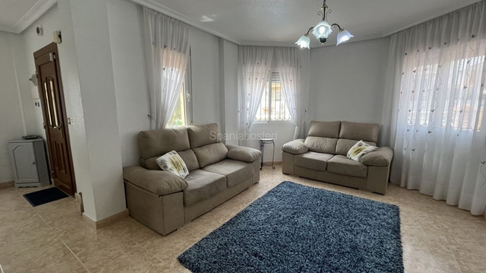 Resale - Vila -
Almoradí