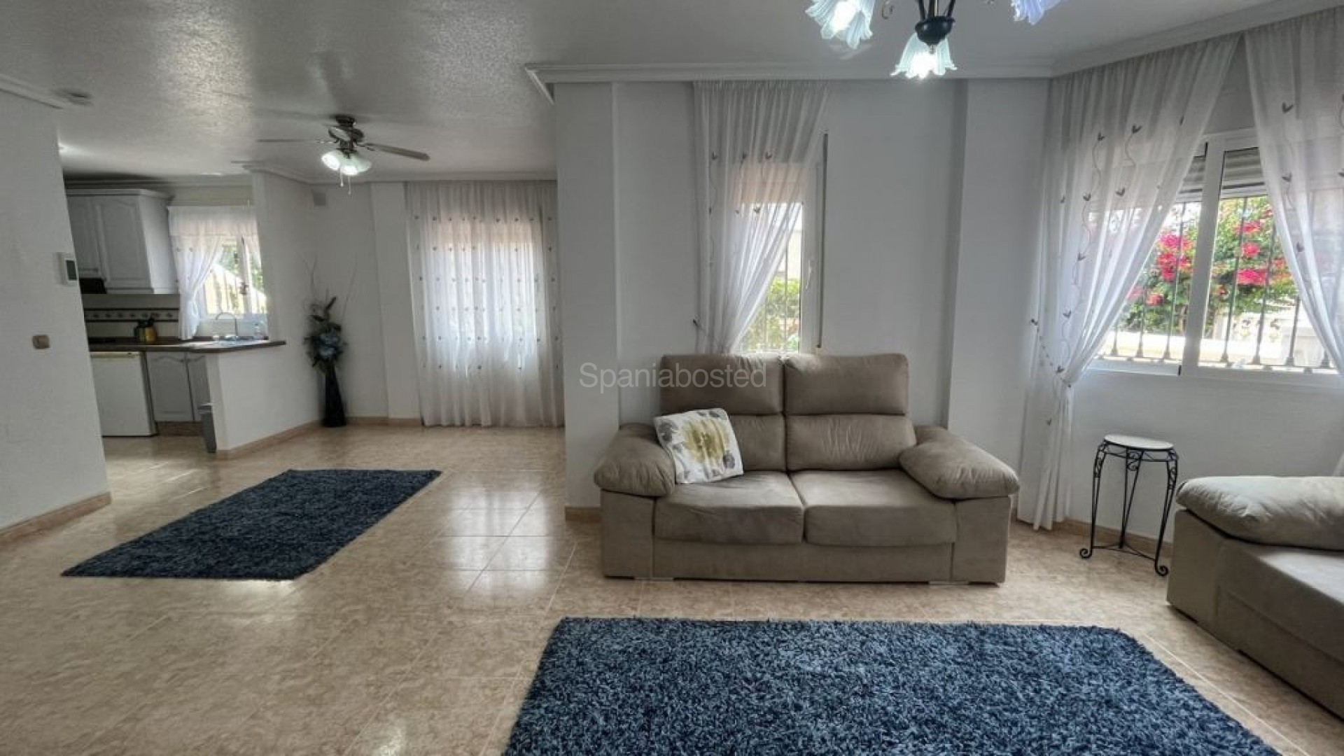 Resale - Vila -
Almoradí