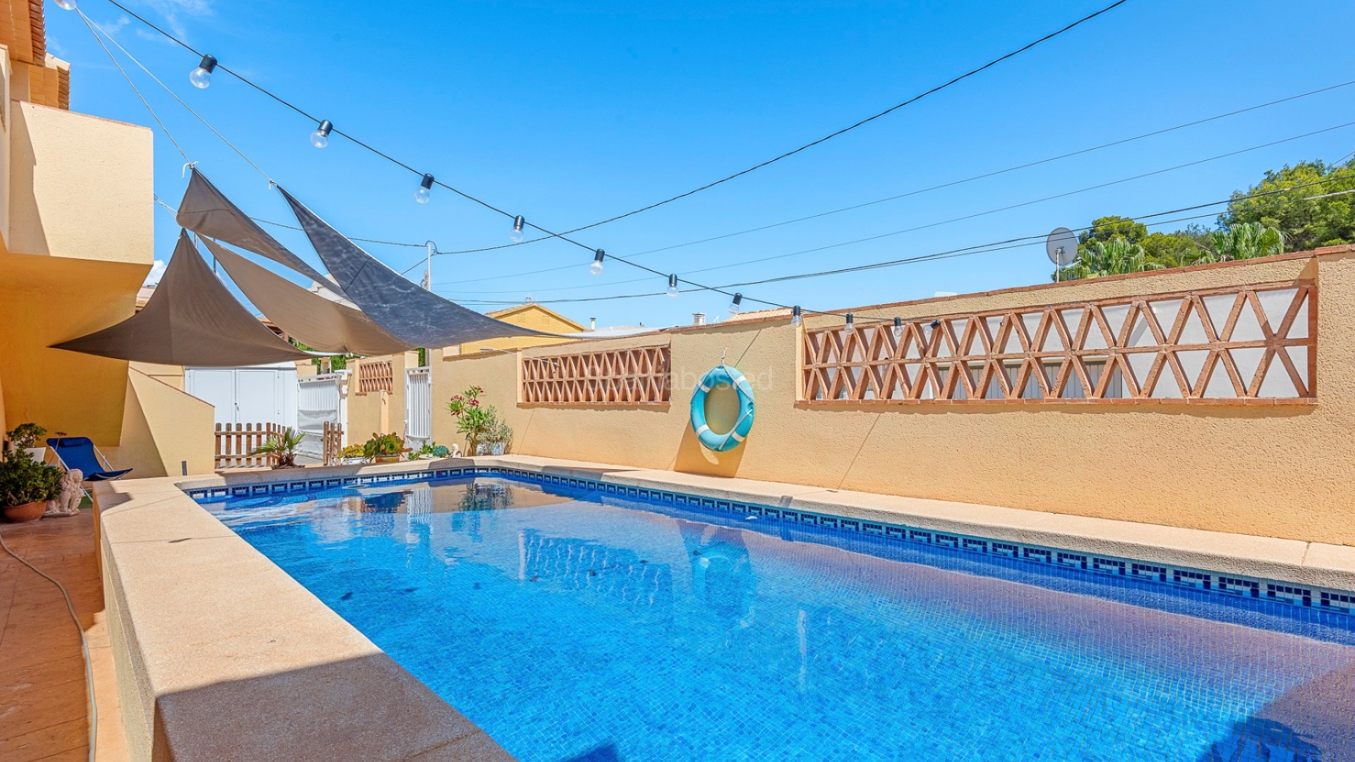 Resale - Villa -
Alfas del Pí