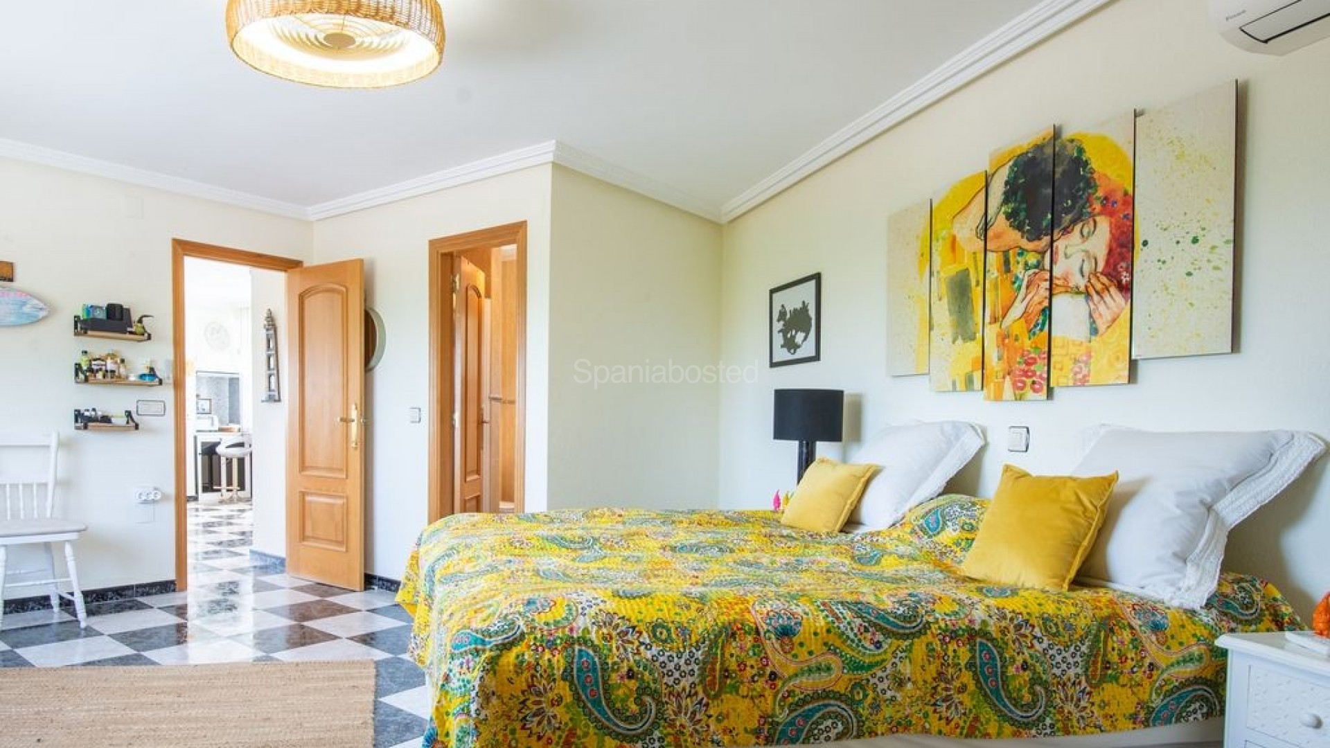 Resale - Villa -
Algorfa