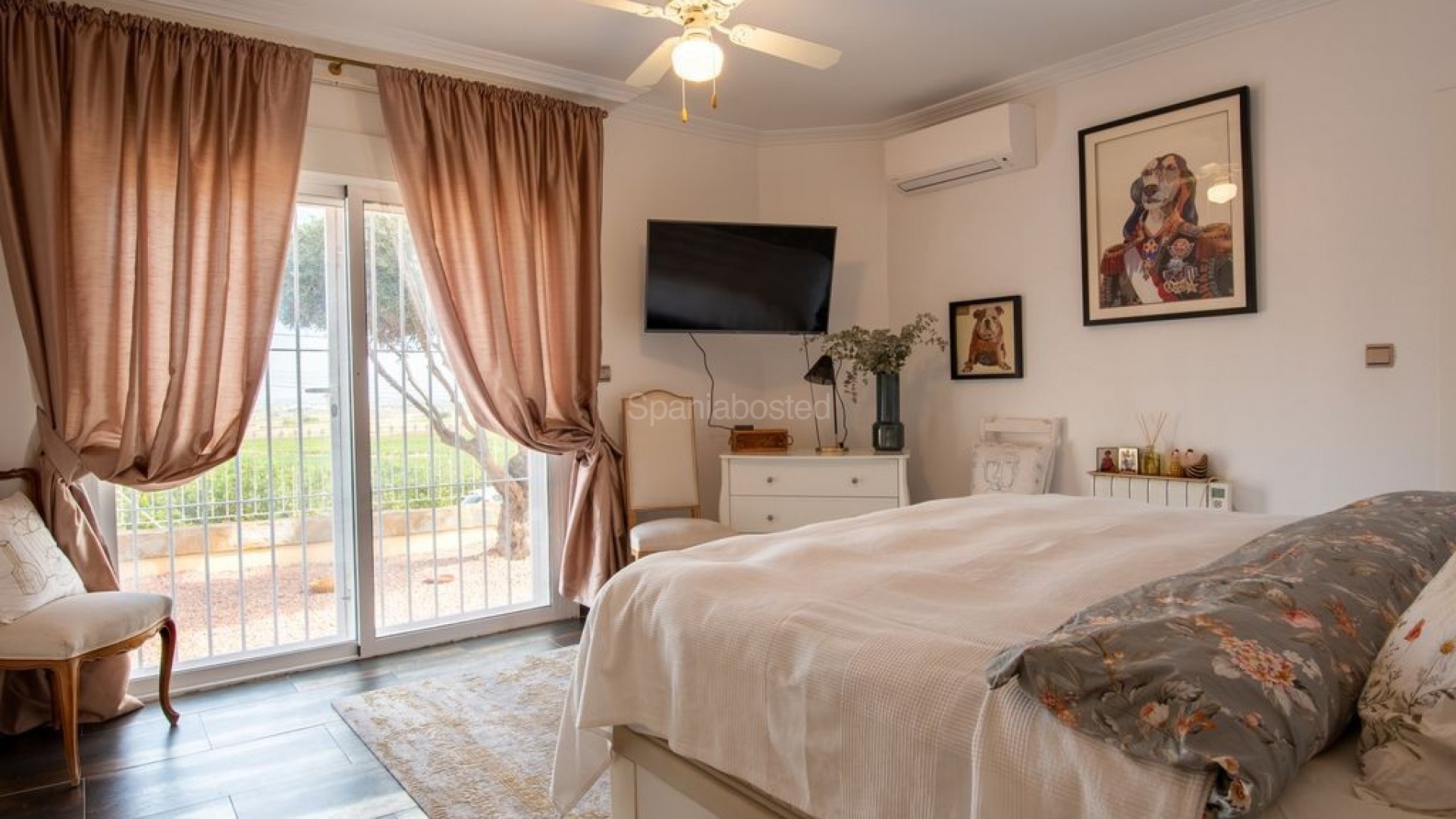 Resale - Villa -
Algorfa