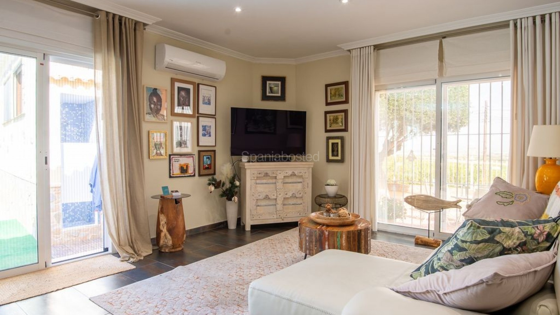 Resale - Villa -
Algorfa