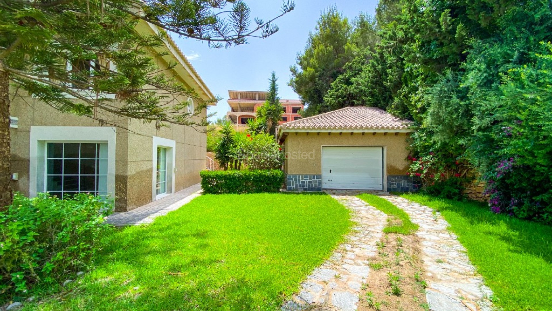 Resale - Villa -
Alicante - Villamartin