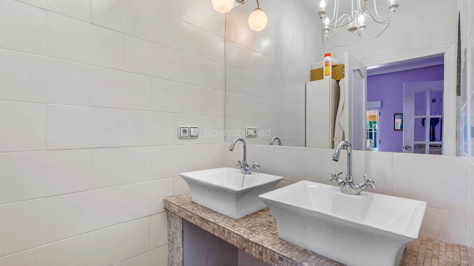 Resale - Villa -
Almoradí